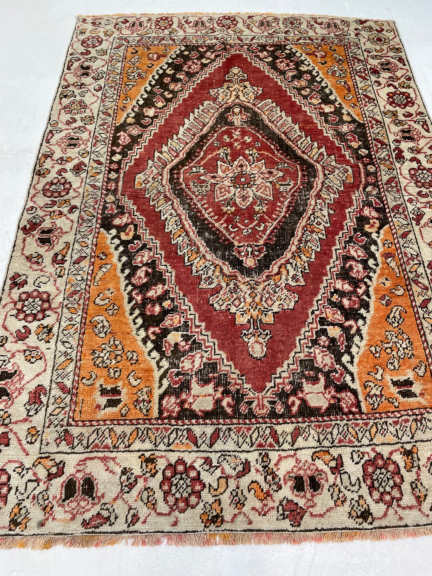 Hand-Knotted Wool Rug Turkish Oushak 3'4" x 4'11"