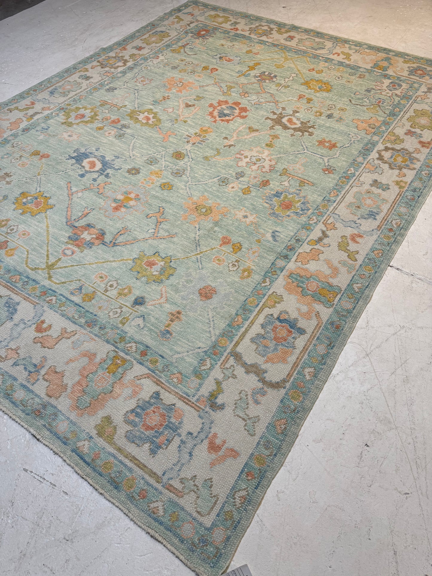 Hand-Knotted Wool Area Rug Turkish Oushak 8'2" x 10'10"