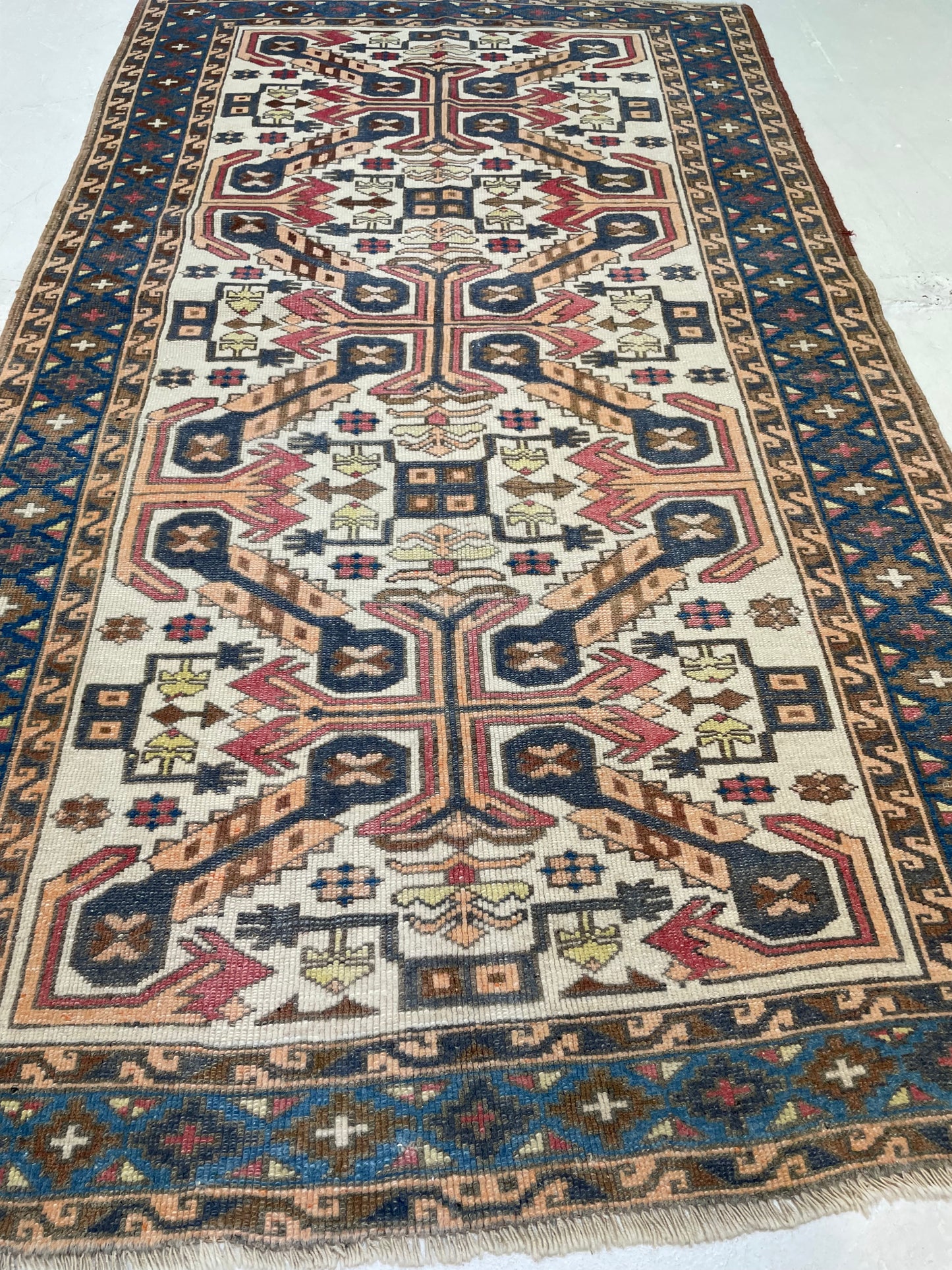 Hand-Knotted Wool Rug Turkish Oushak 3'4" x 5'10"