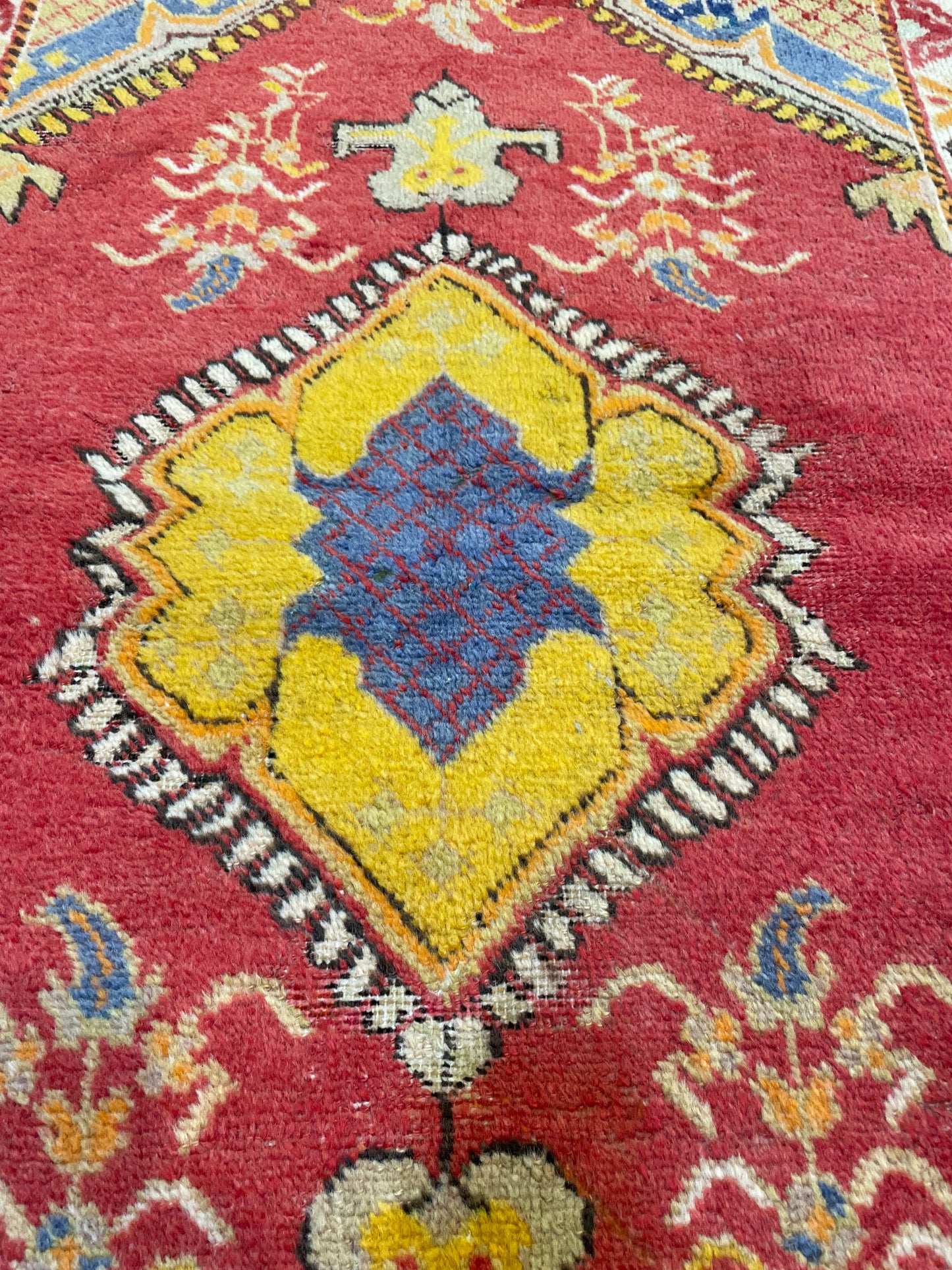 Hand-Knotted Wool Rug Turkish Oushak 2'8" x 4'4"
