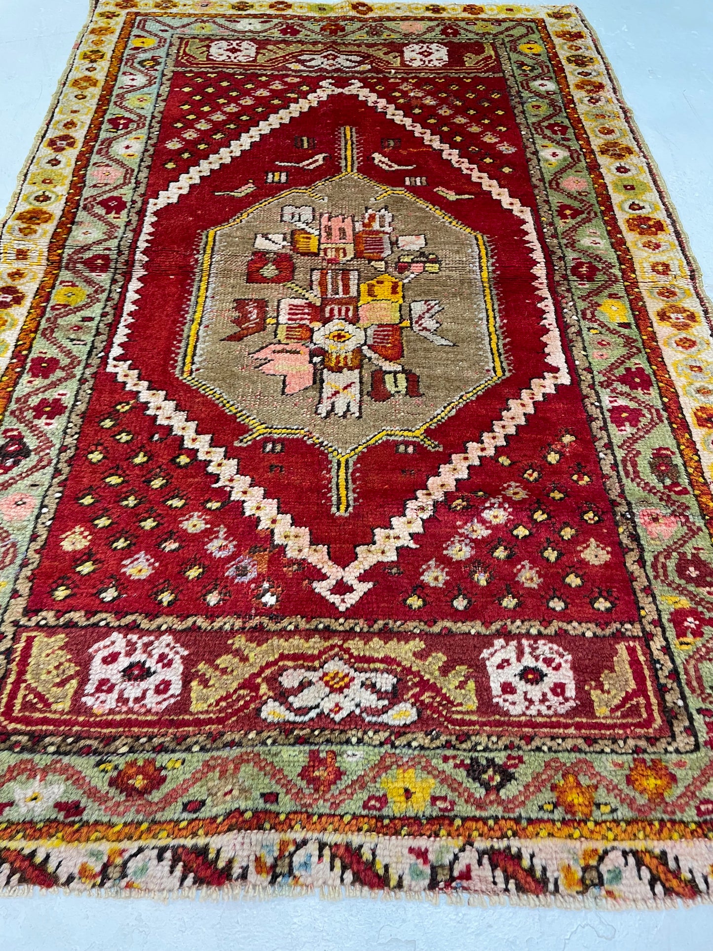 Hand-Knotted Wool Rug Turkish Oushak 2'7" x 4'1"