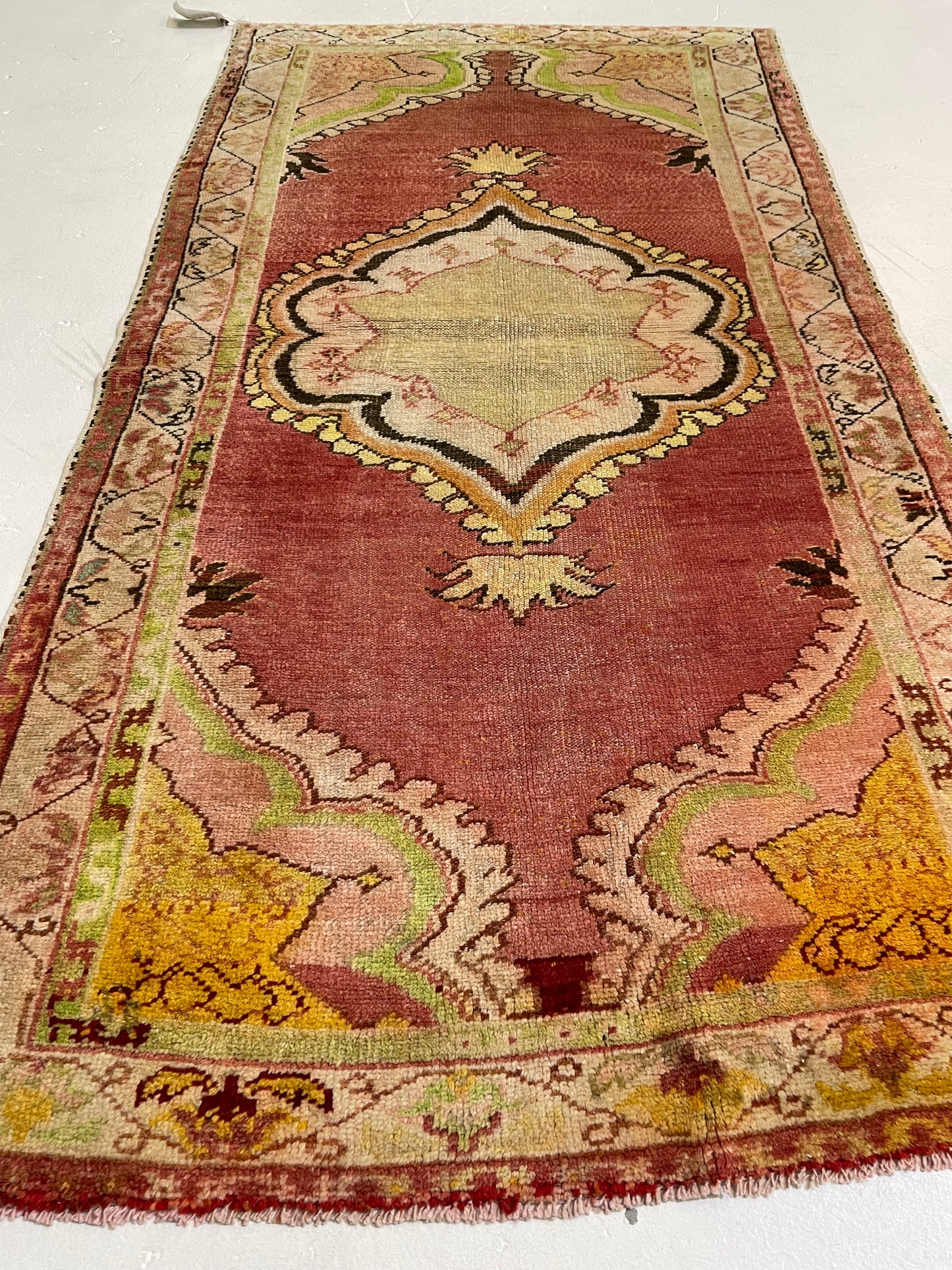 Hand-Knotted Wool Rug Turkish Oushak 2'8" x 5'2"