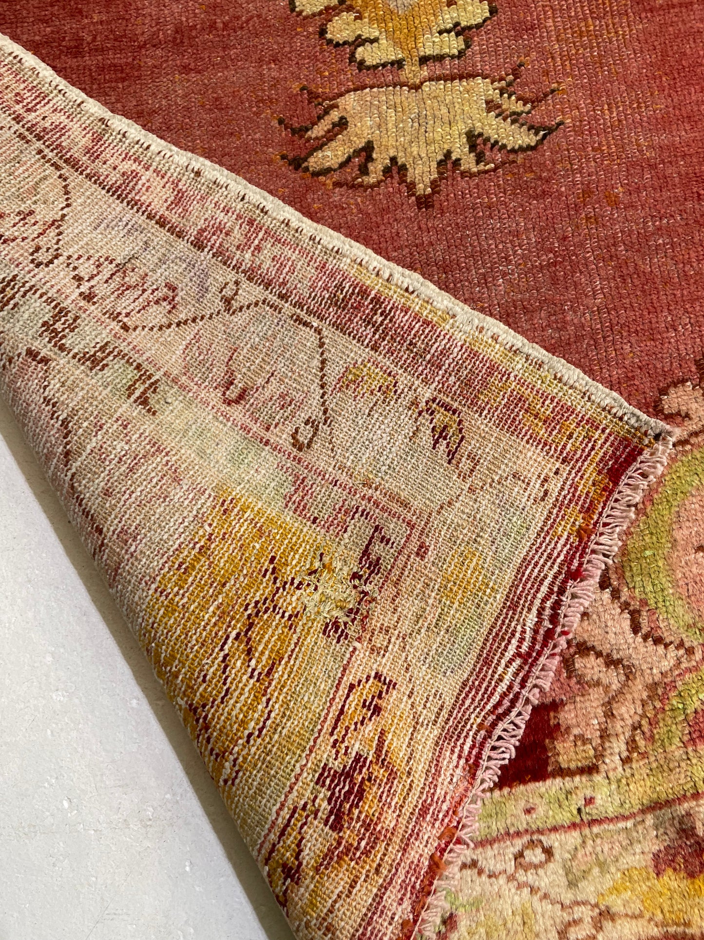 Hand-Knotted Wool Rug Turkish Oushak 2'8" x 5'2"