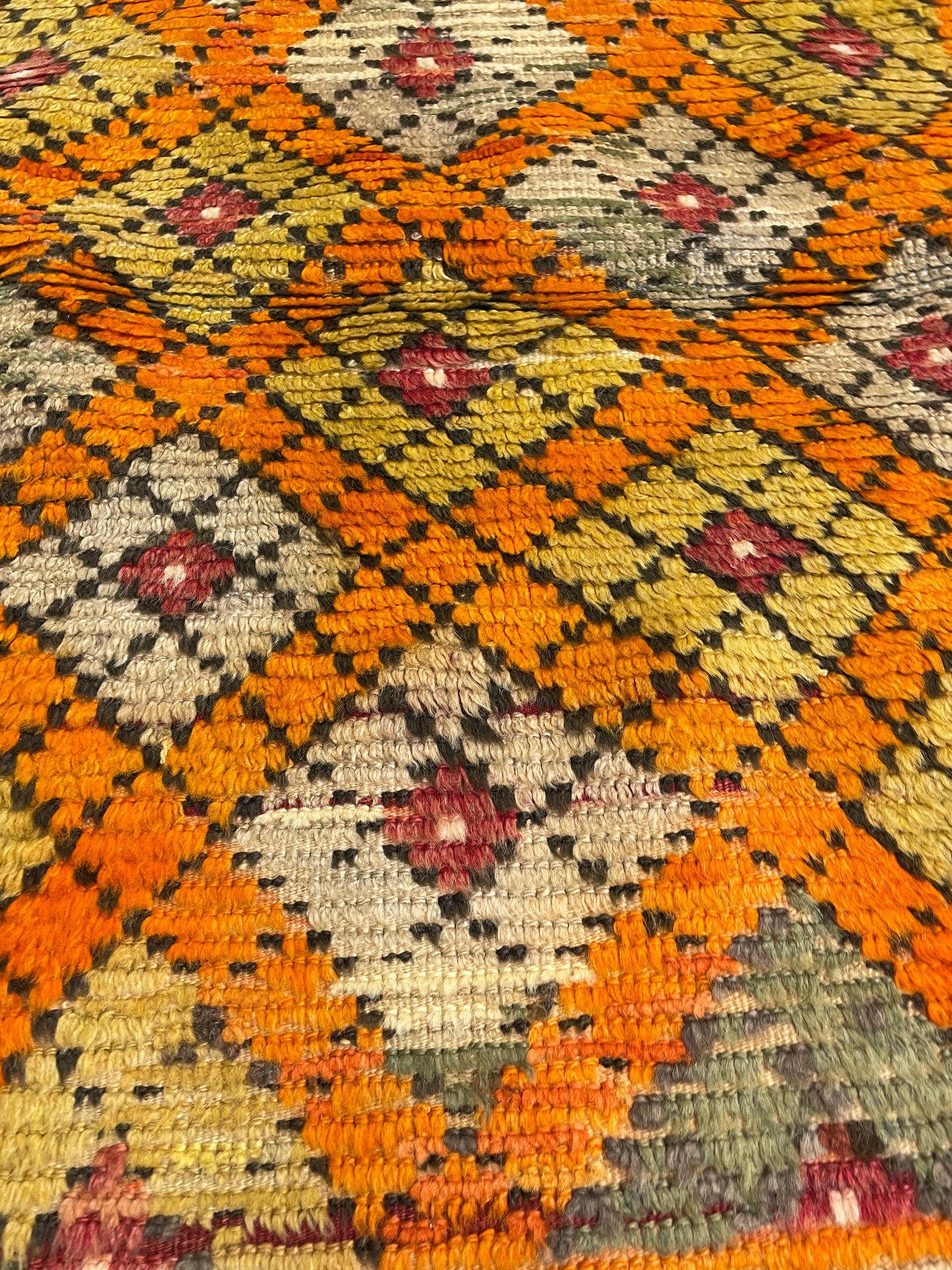 Hand-Knotted Wool Rug Turkish Oushak 2'7" x 3'7"