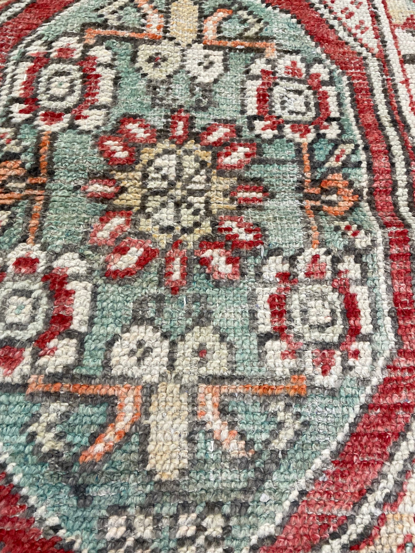 Hand-Knotted Wool Rug Turkish Oushak 2'5" x 3'3"