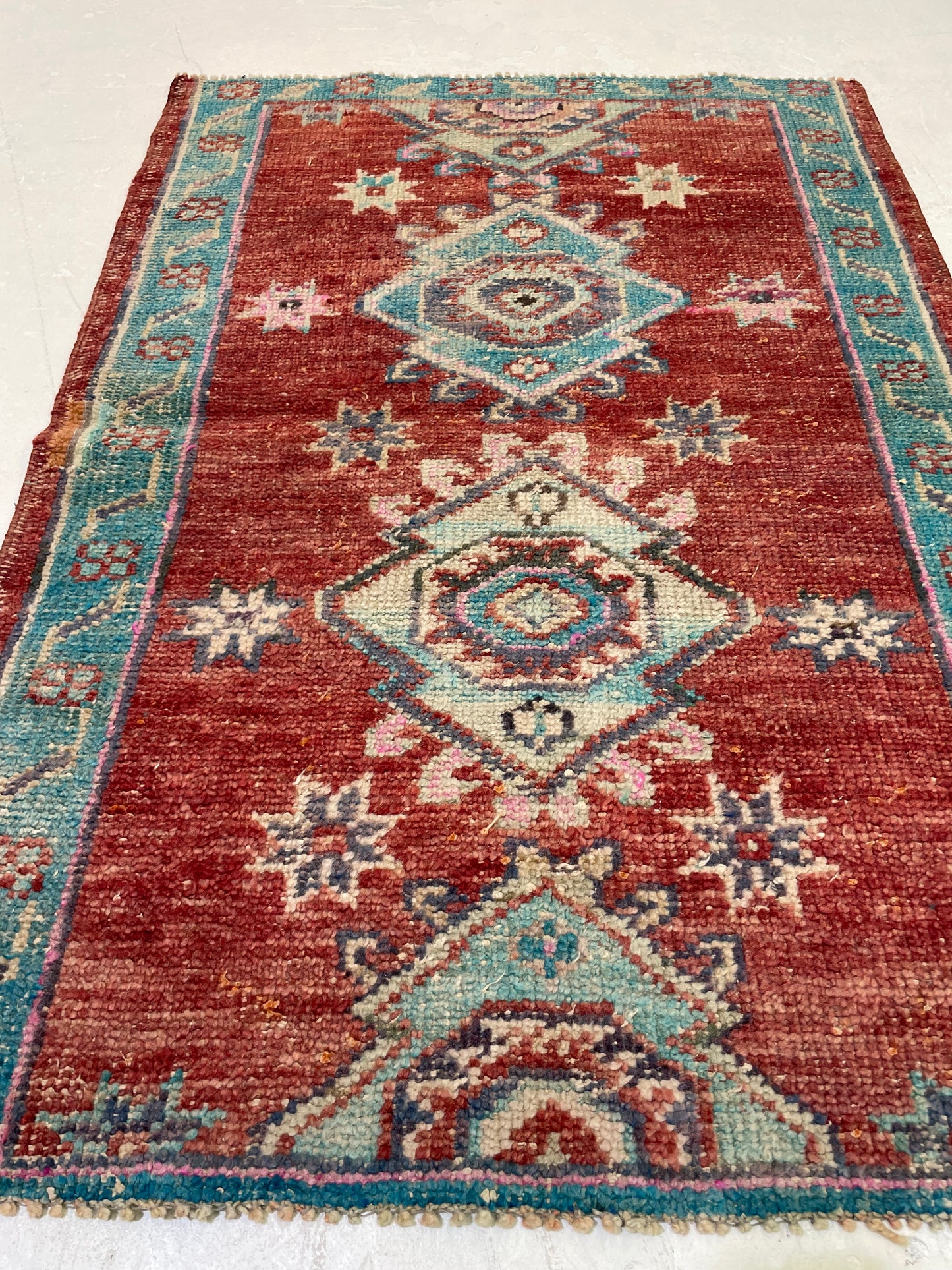 Hand-Knotted Wool Rug Turkish Oushak 2'8" x 3'8"