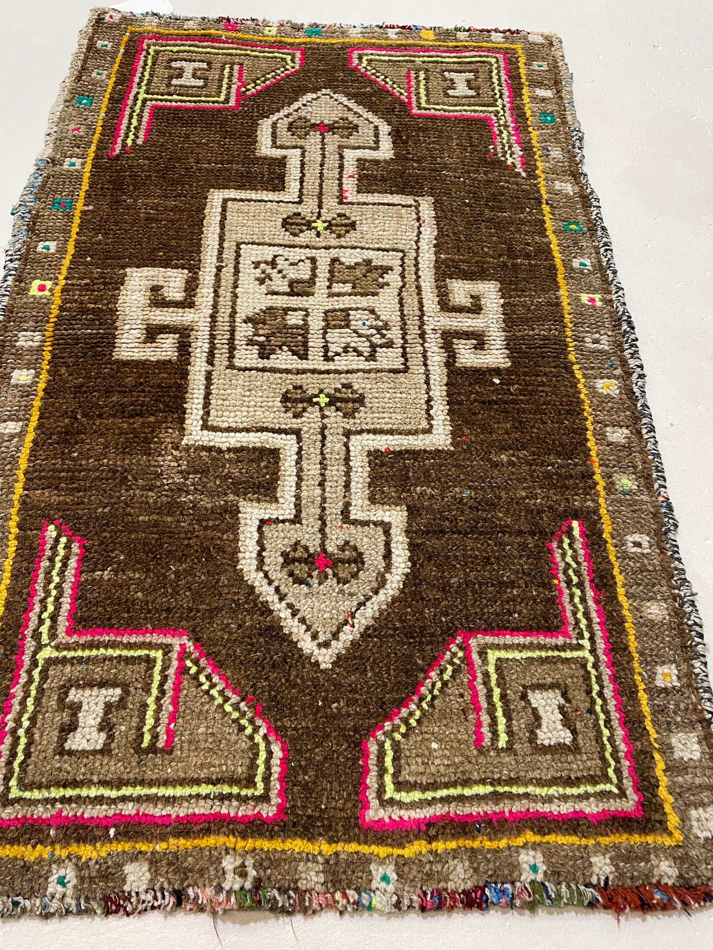 Hand-Knotted Wool Rug Turkish Oushak 2'1" x 3'5"