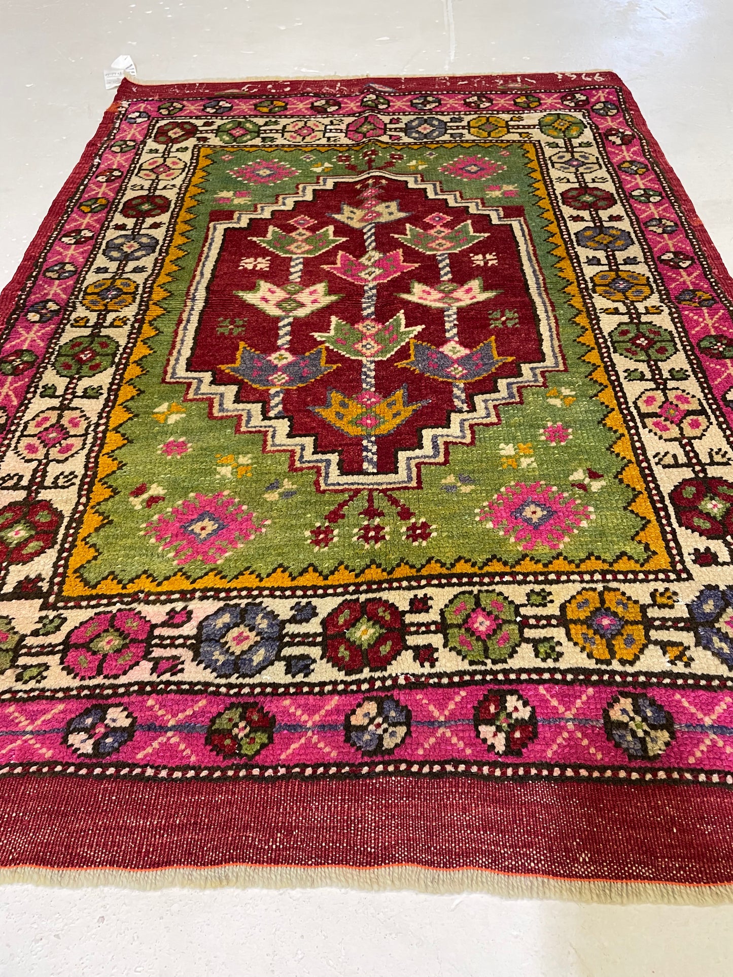 Hand-Knotted Wool Rug Turkish Oushak 2'9" x 4'4"