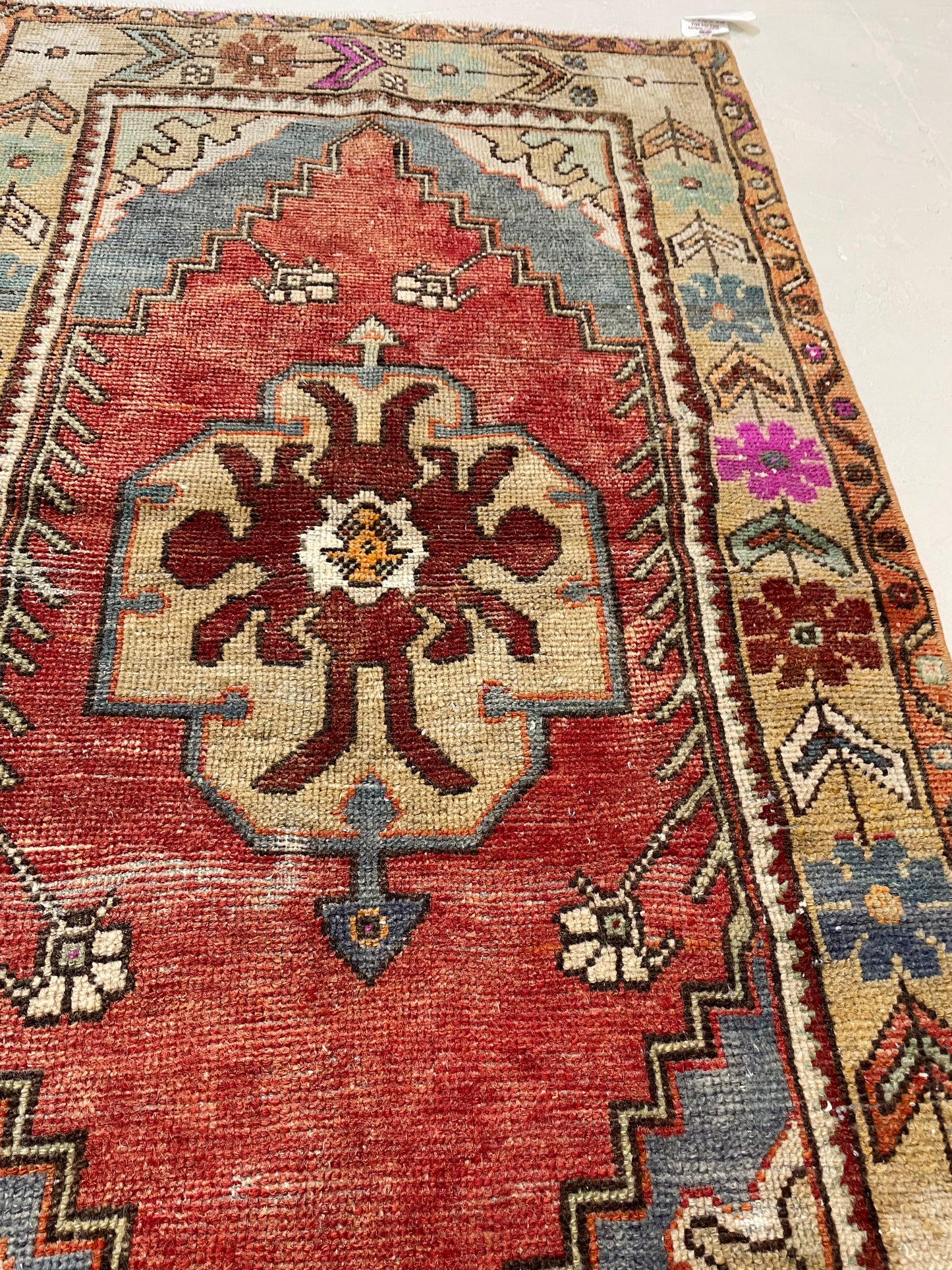 Hand-Knotted Wool Rug Turkish Oushak 2'7" x 4'8"