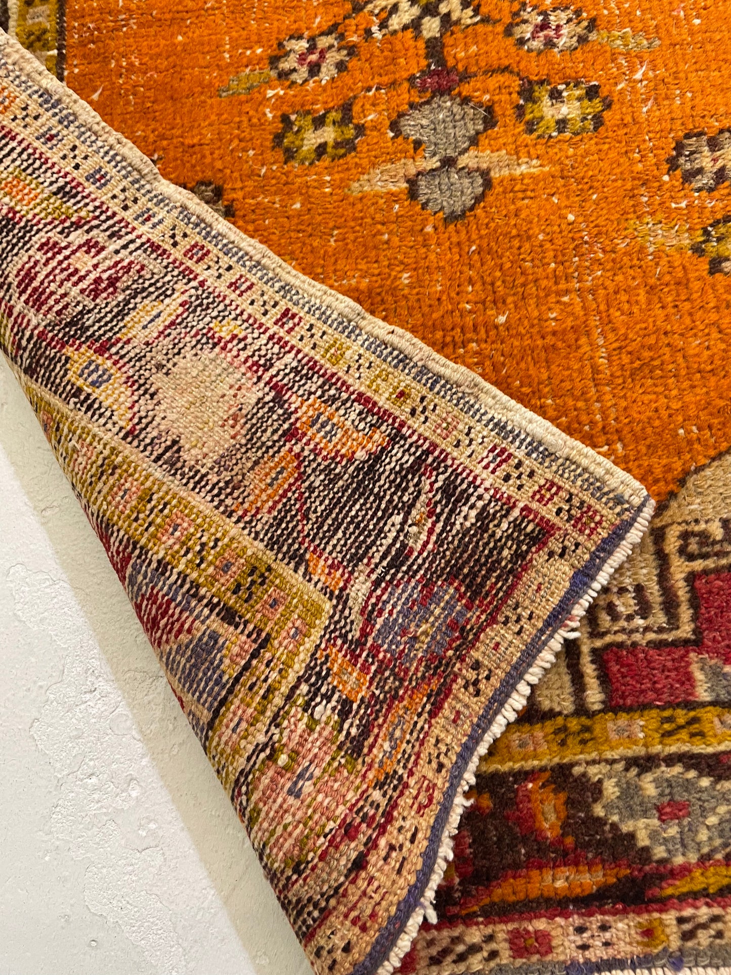 Hand-Knotted Wool Rug Turkish Oushak 2'5" x 4'3"