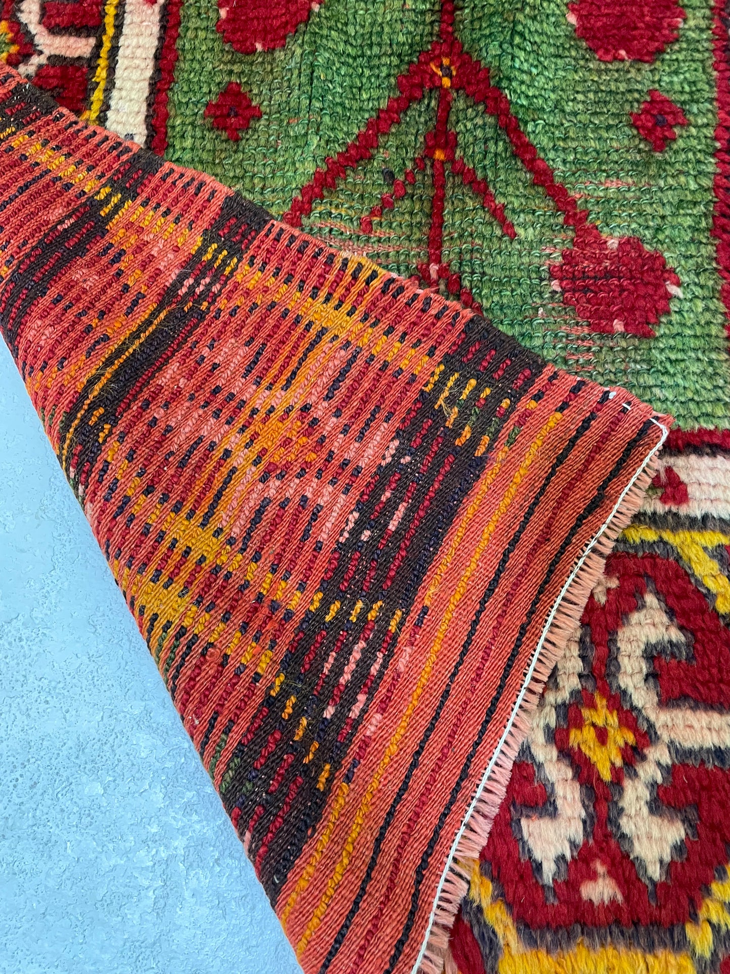 Hand-Knotted Wool Rug Turkish Oushak 2'7" x 4'9"