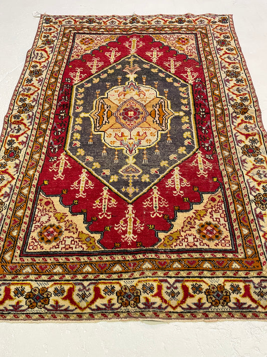 Hand-Knotted Wool Rug Turkish Oushak 3'3" x 4'9"