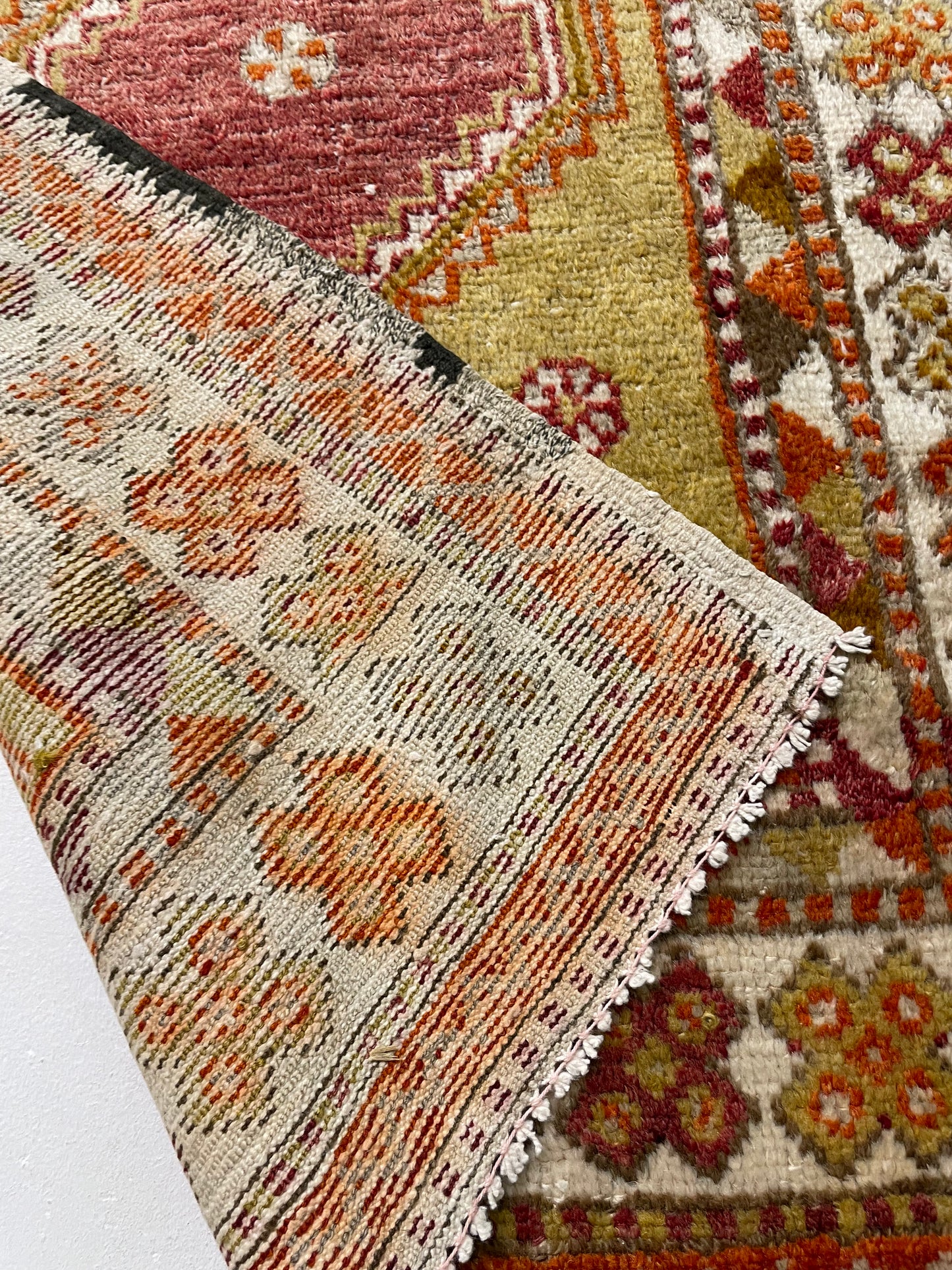 Hand-Knotted Wool Rug Turkish Oushak 2'10" x 5'3"