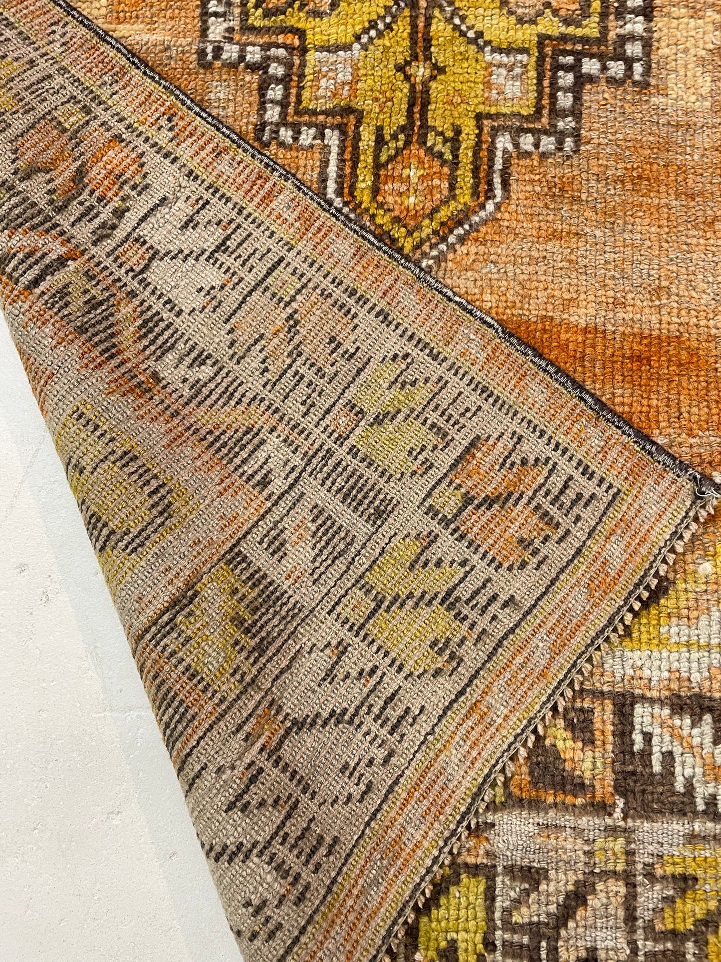 Hand-Knotted Wool Rug Turkish Oushak 2'8" x 4'1"