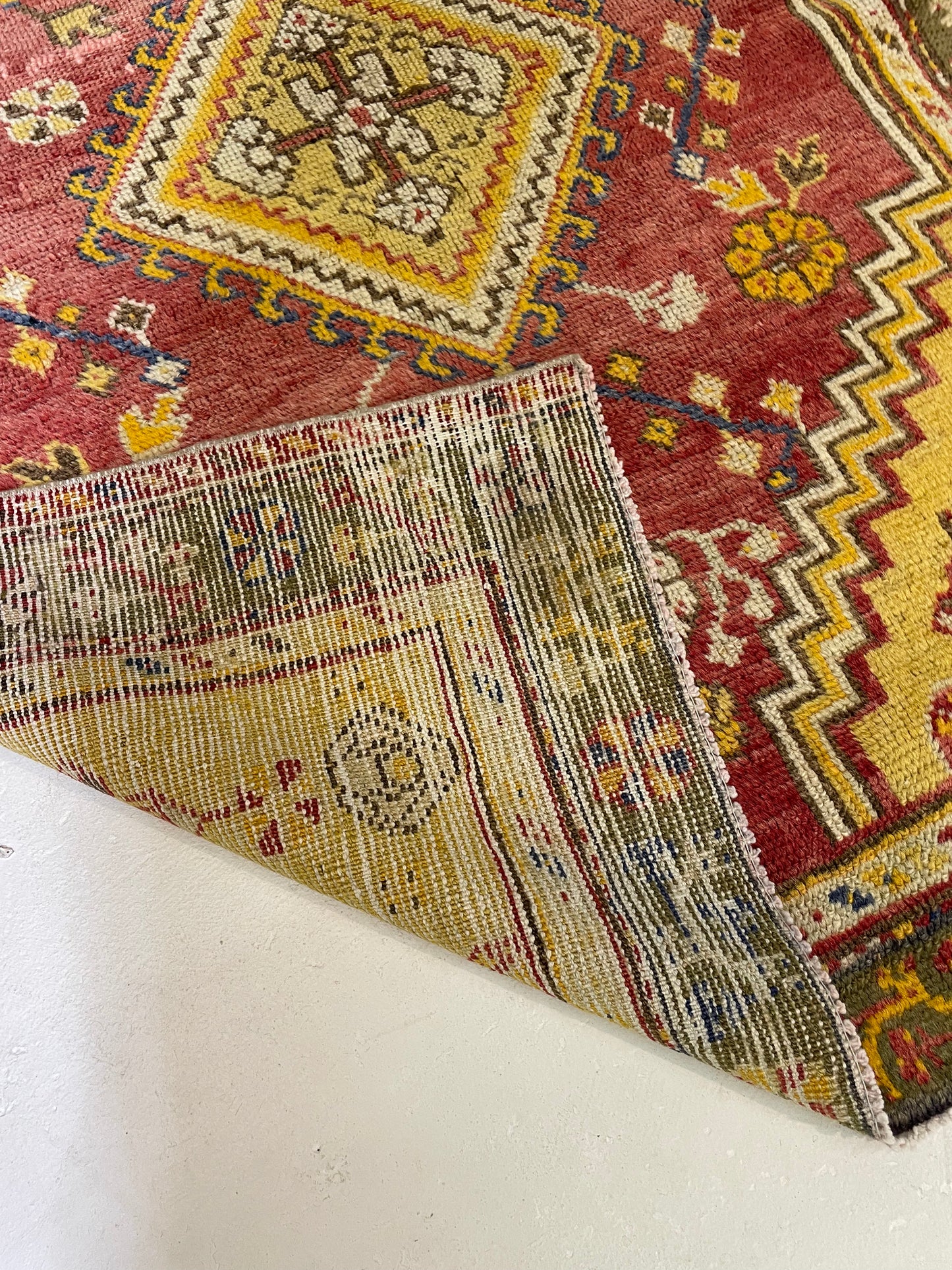 Hand-Knotted Wool Rug Turkish Oushak 3'2" x 4'4"