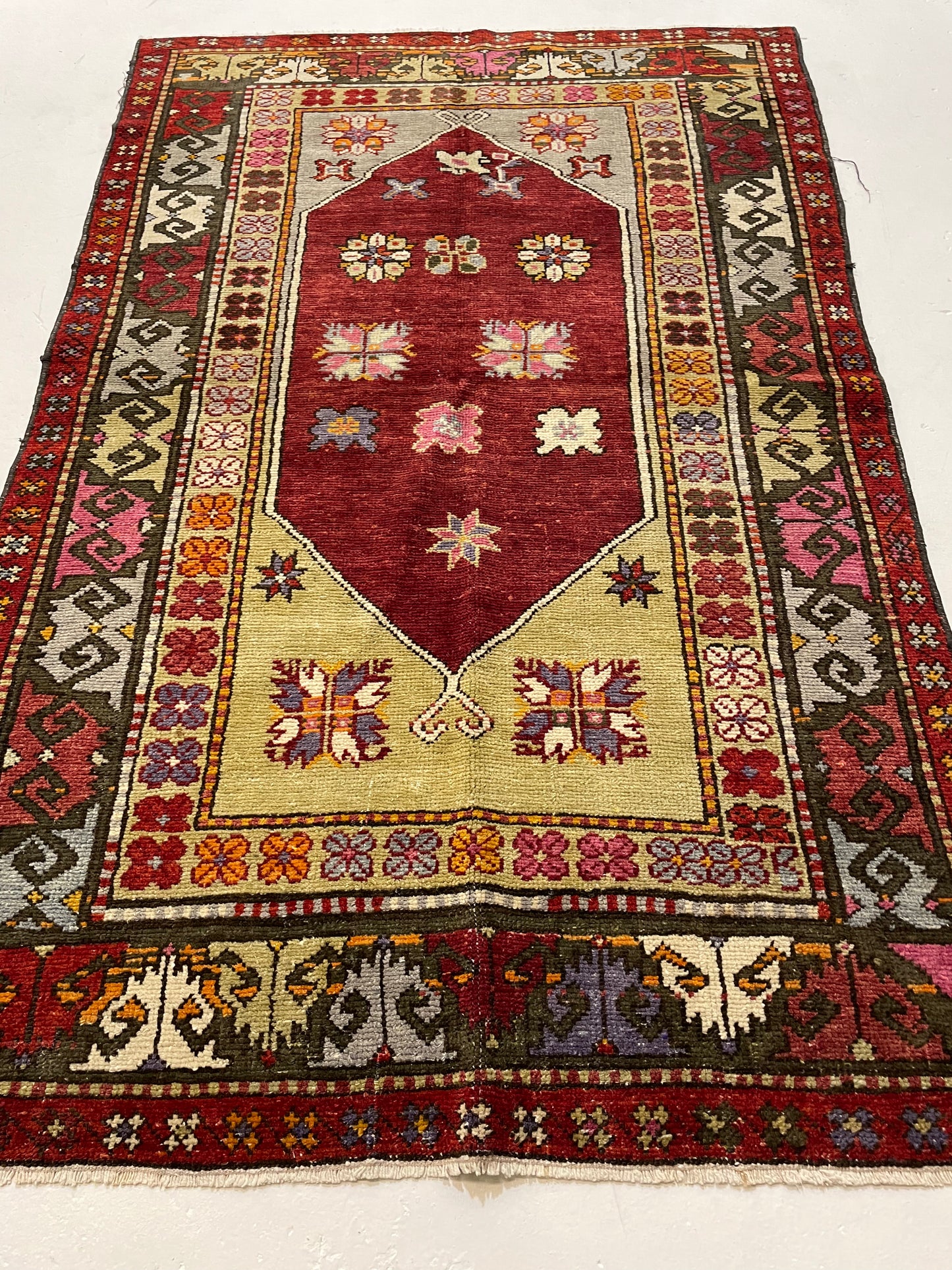 Hand-Knotted Wool Rug Turkish Oushak 3'2" x 4'11"