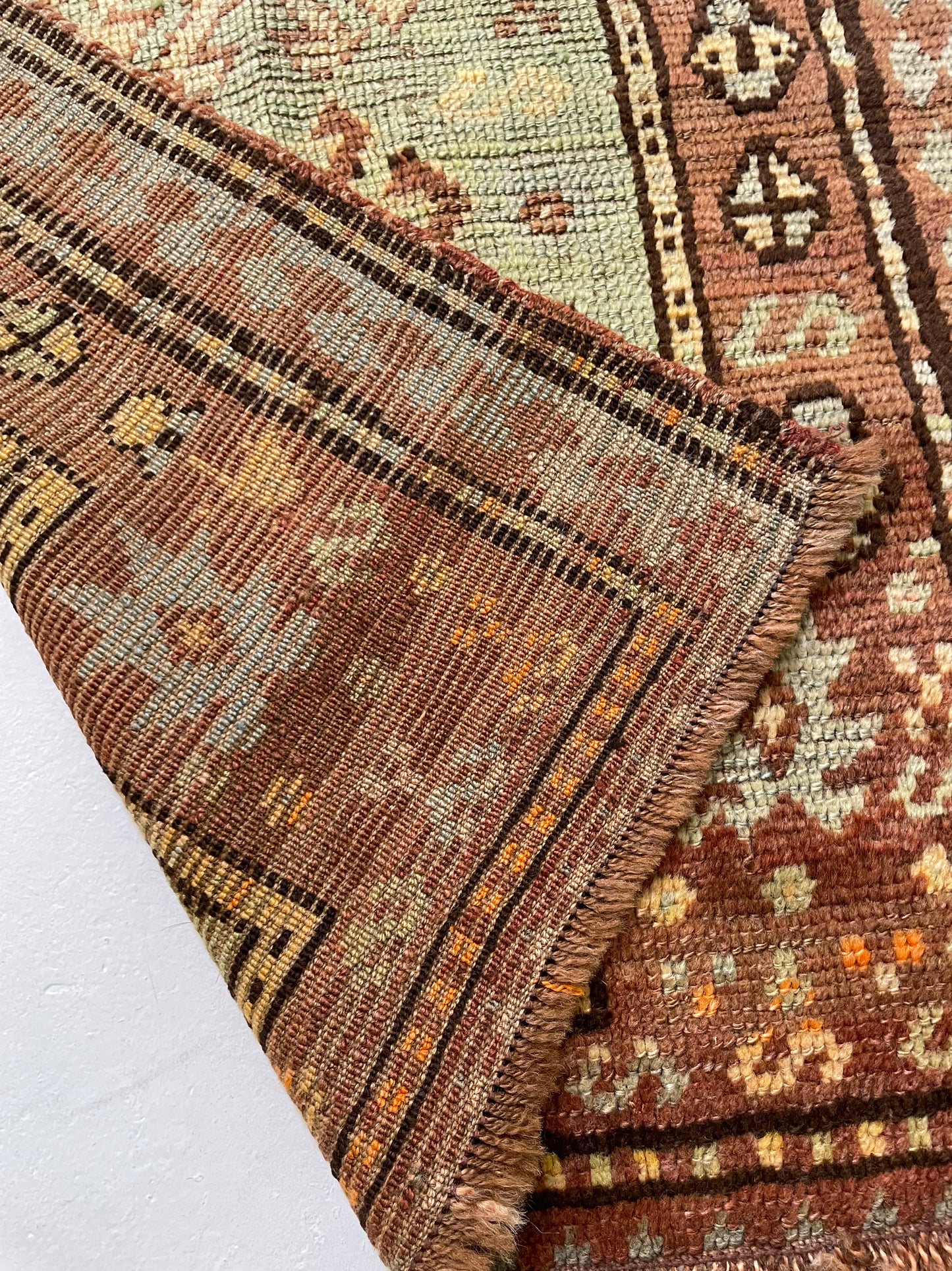 Hand-Knotted Wool Rug Turkish Oushak 2'7" x 5'7"