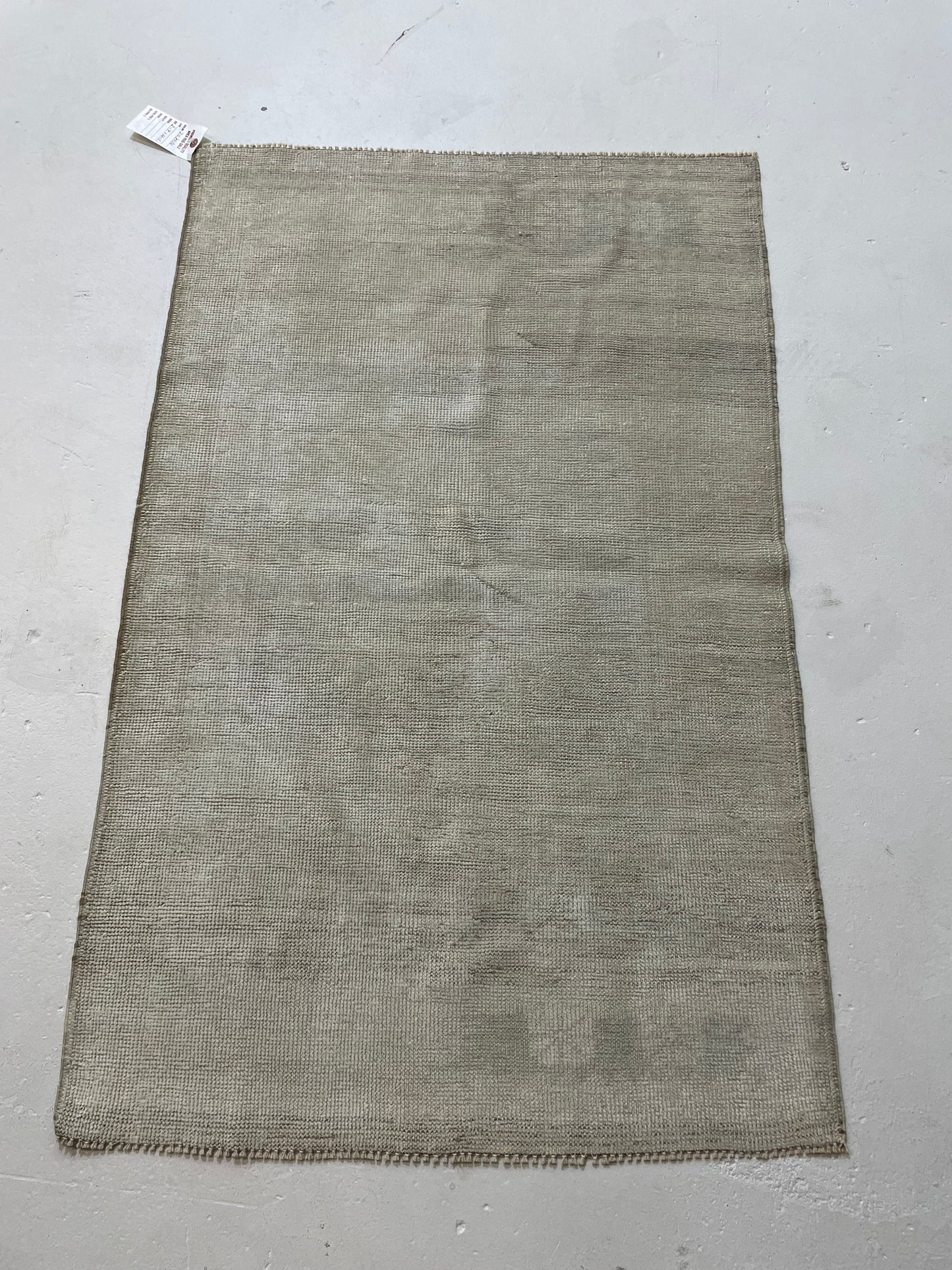 Hand-Knotted Wool Rug Turkish Oushak 2'7" x 4'1"