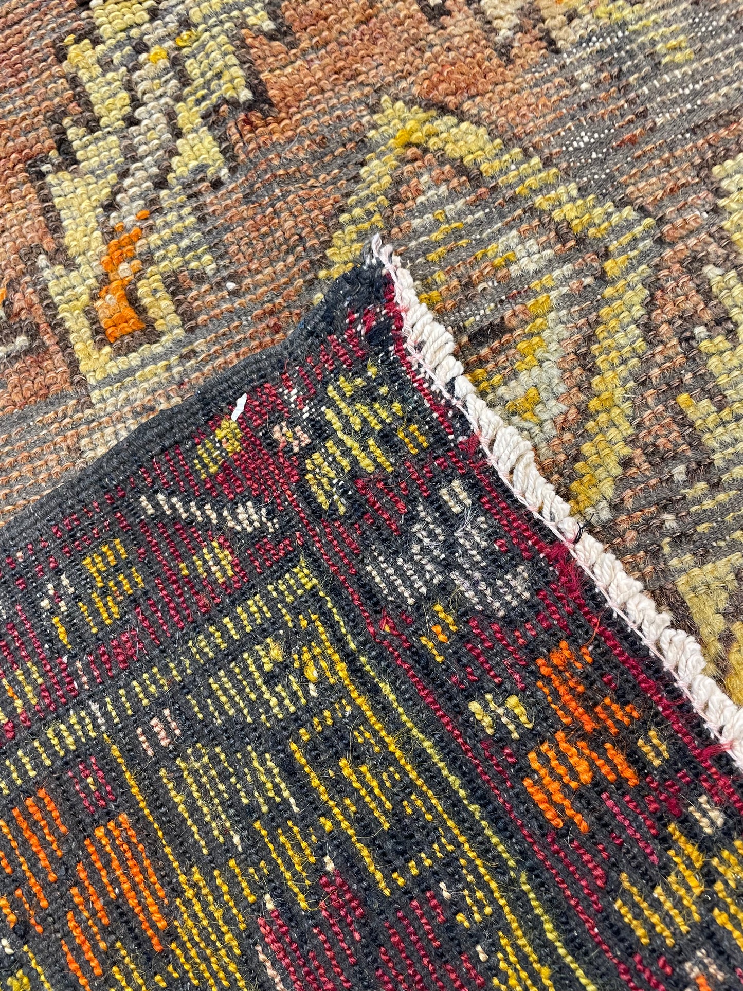 Hand-Knotted Wool Rug Turkish Oushak 2'8" x 4'6"