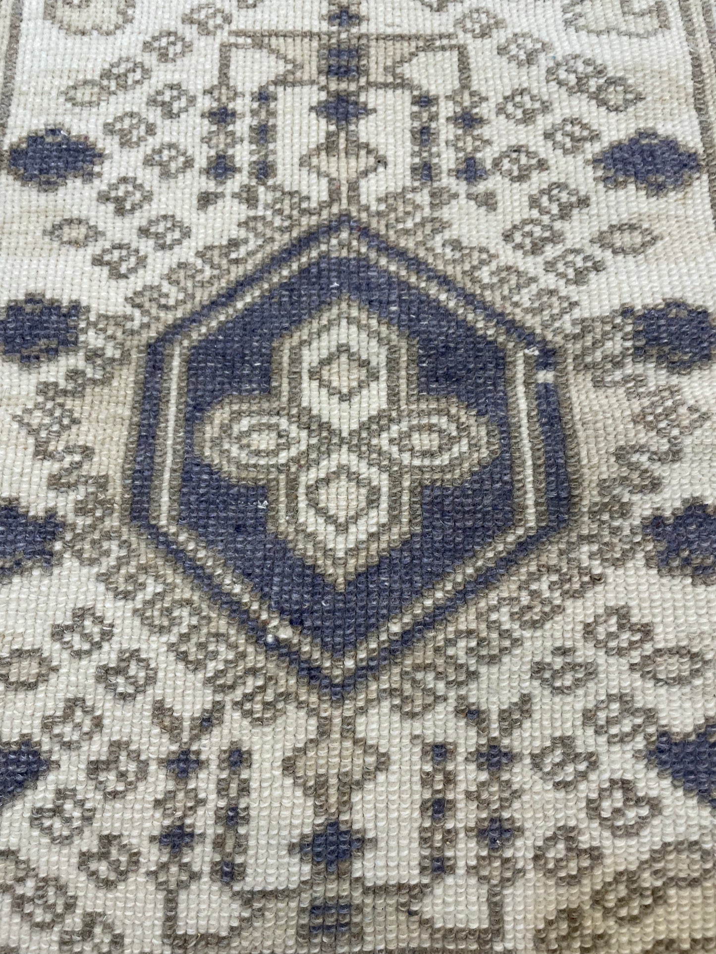 Hand-Knotted Wool Rug Turkish Oushak 2'7" x 4'4"