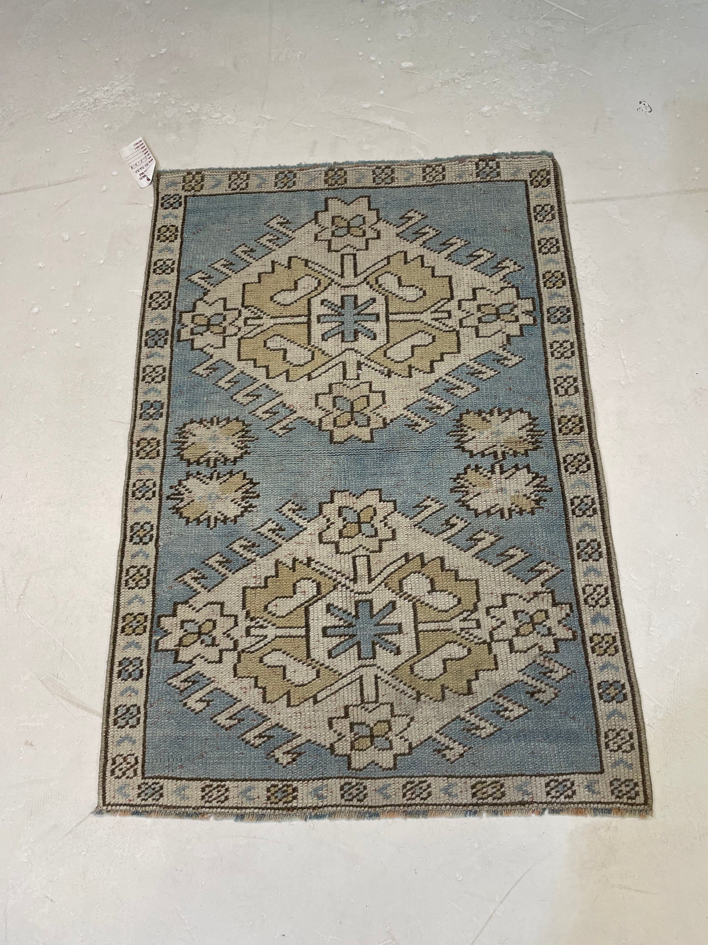 Hand-Knotted Wool Rug Turkish Oushak 2'7" x 3'9"