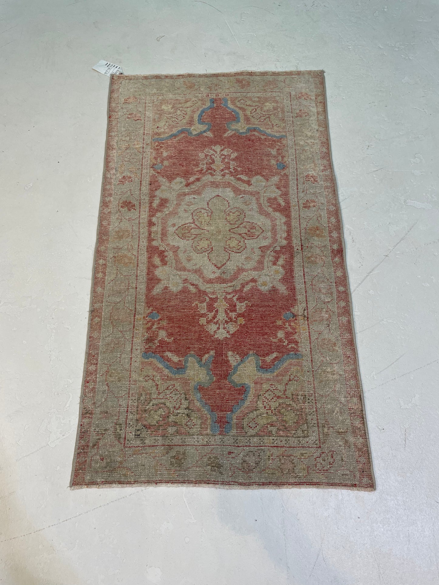 Hand-Knotted Wool Rug Turkish Oushak 2'4" x 4'2"