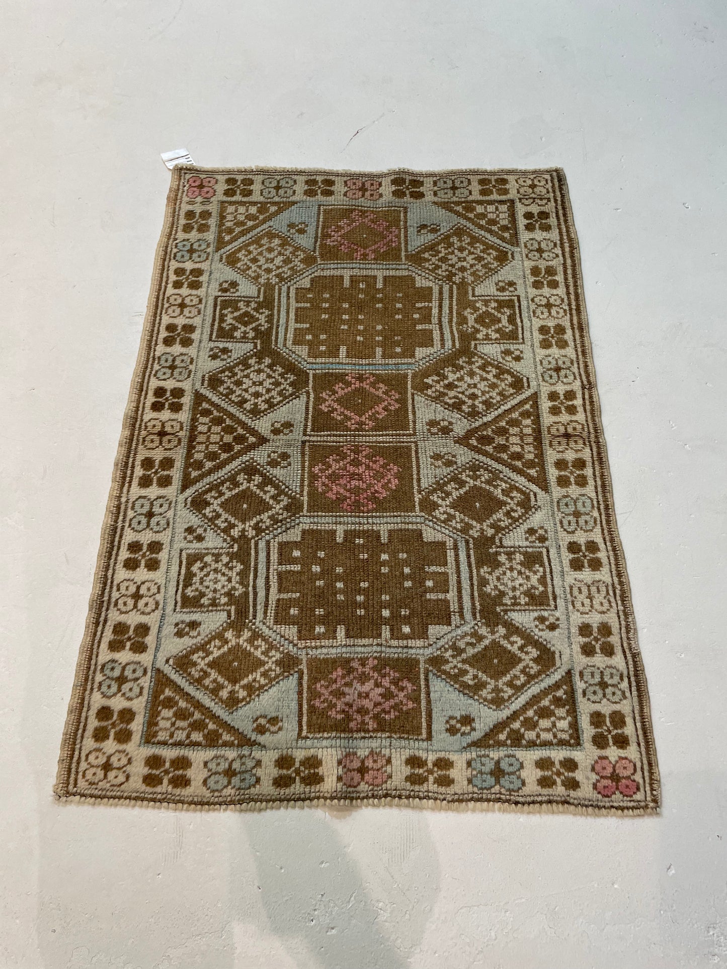 Hand-Knotted Wool Rug Turkish Oushak 2'2" x 3'