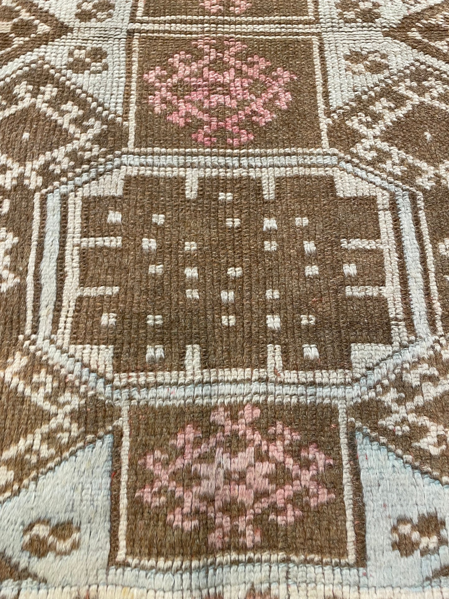 Hand-Knotted Wool Rug Turkish Oushak 2'2" x 3'