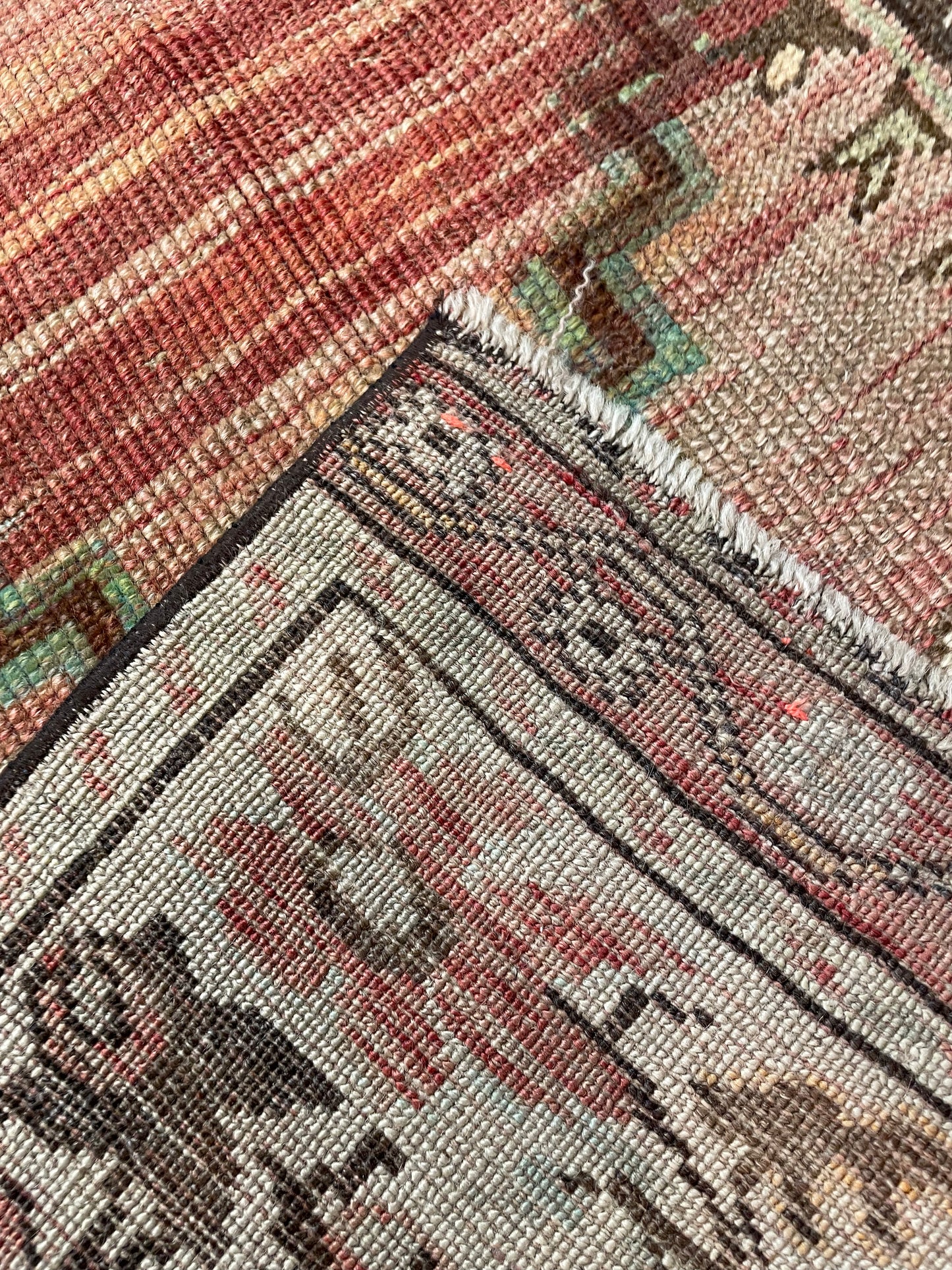 Hand-Knotted Wool Rug Turkish Oushak 2'6" x 5'1"