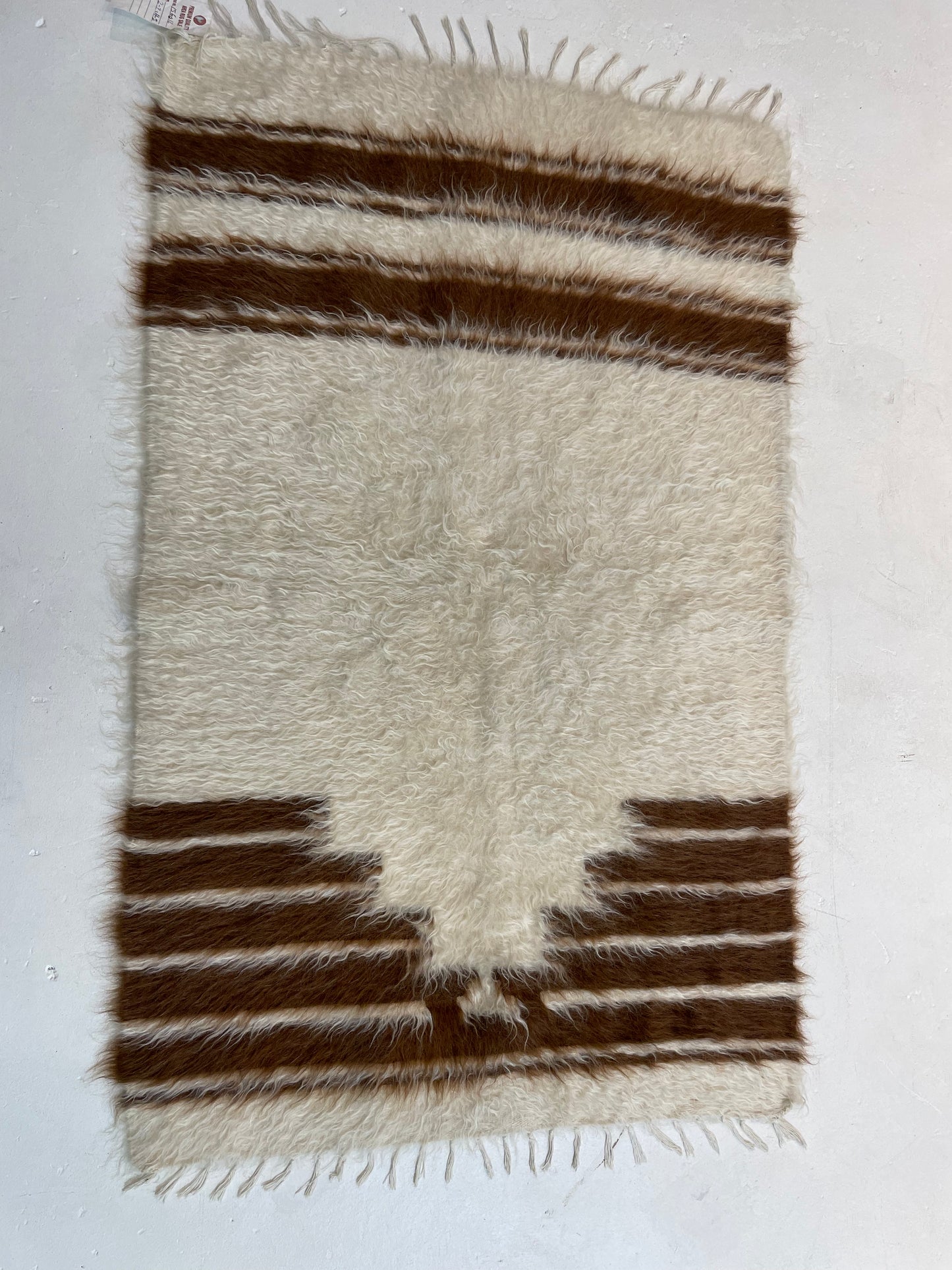 Hand-Knotted Wool Rug Turkish Oushak 2'7" x 4'2"