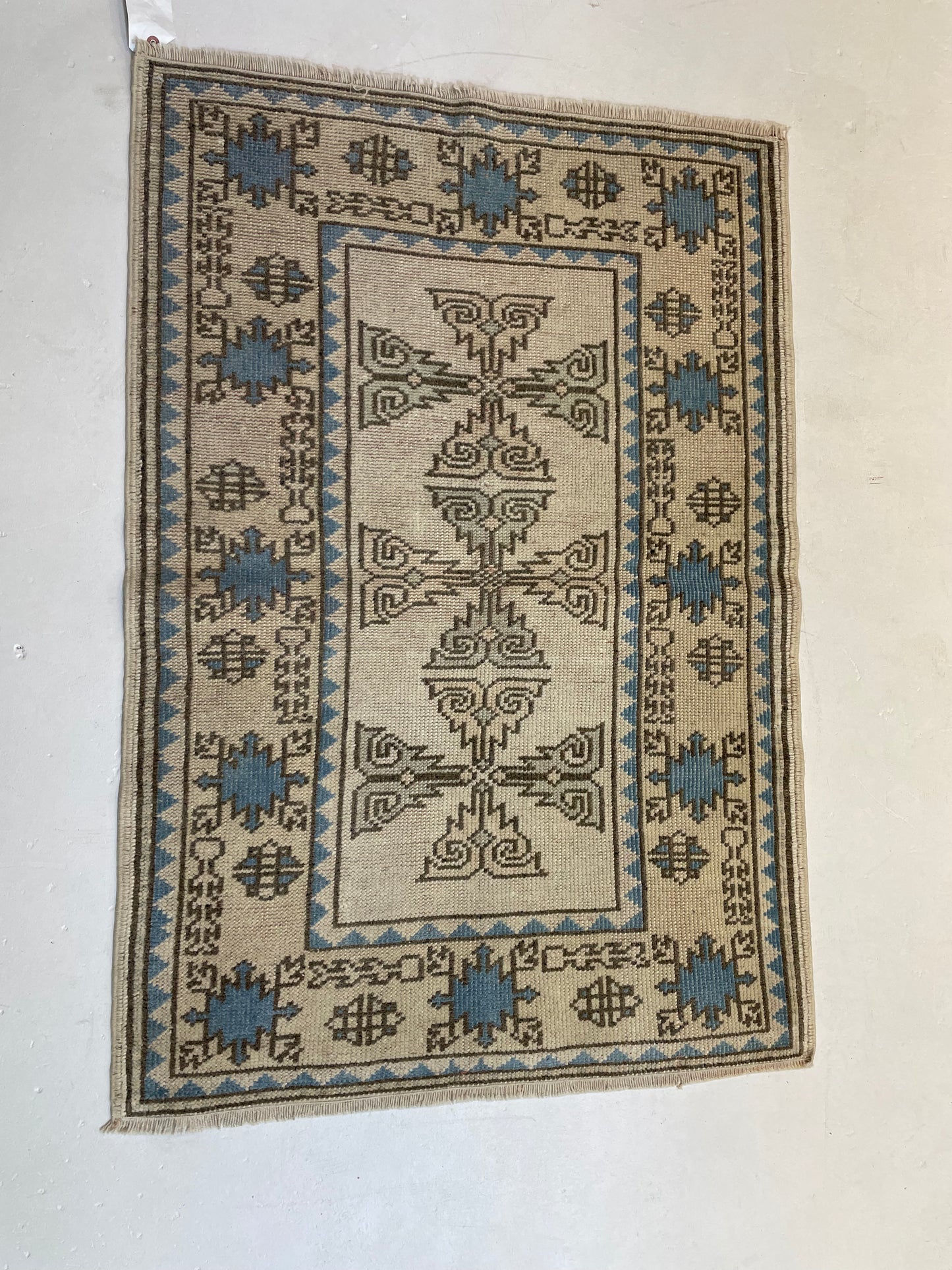 Hand-Knotted Wool Rug Turkish Oushak 2'8" x 3'10"