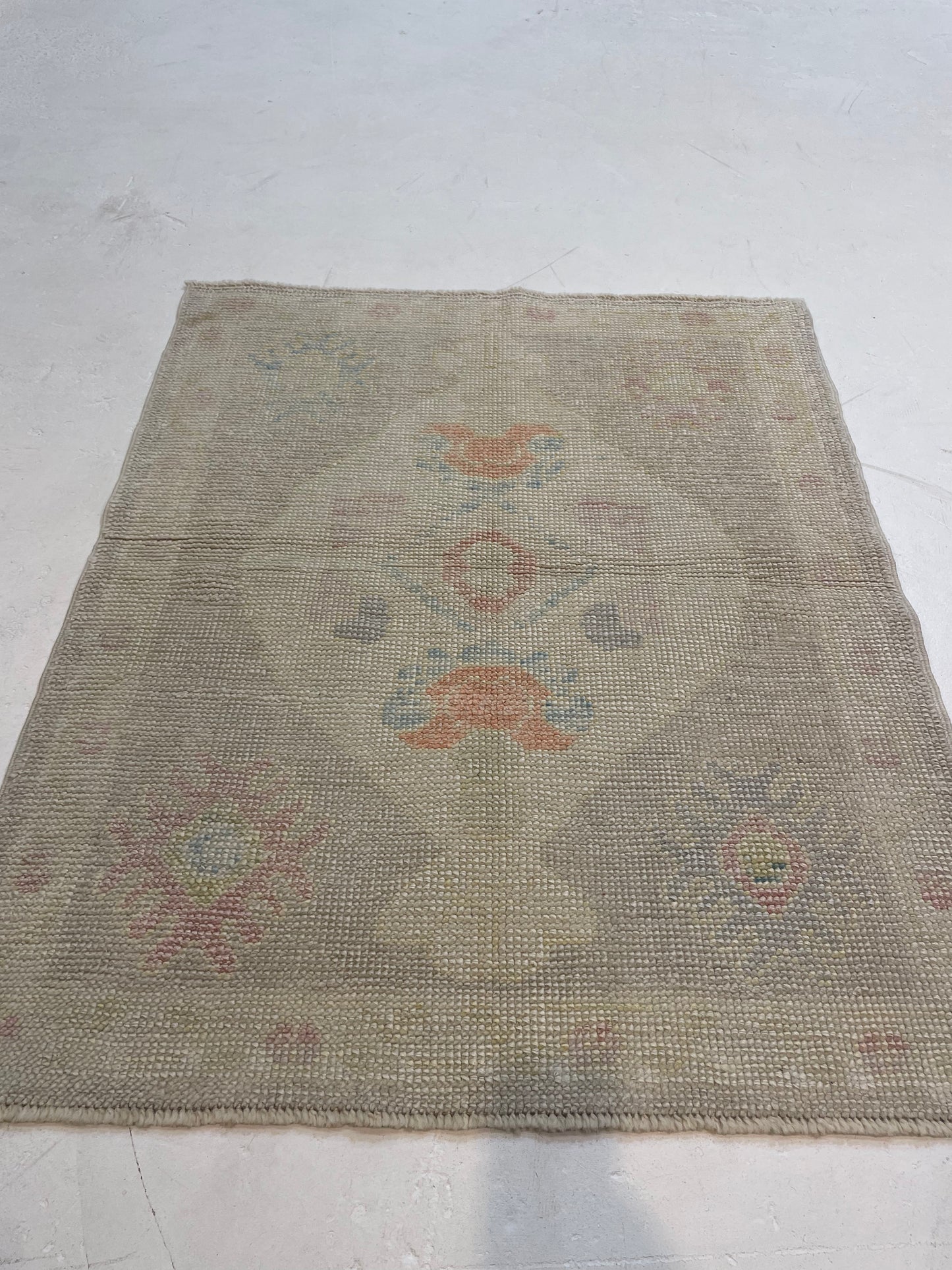 Hand-Knotted Wool Rug Turkish Oushak 2'5" x 3'8"