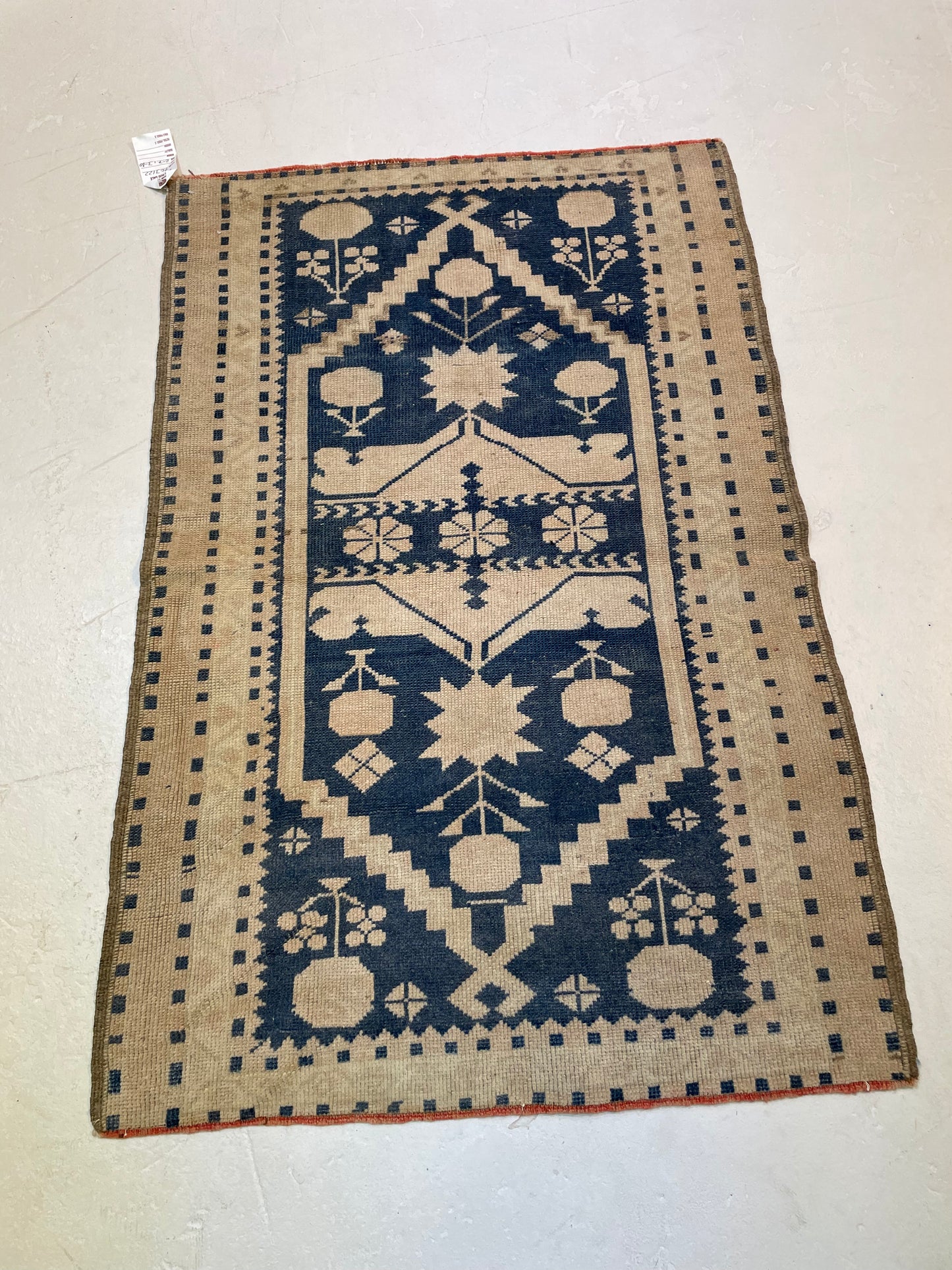 Hand-Knotted Wool Rug Turkish Oushak 2'7" x 3'10"