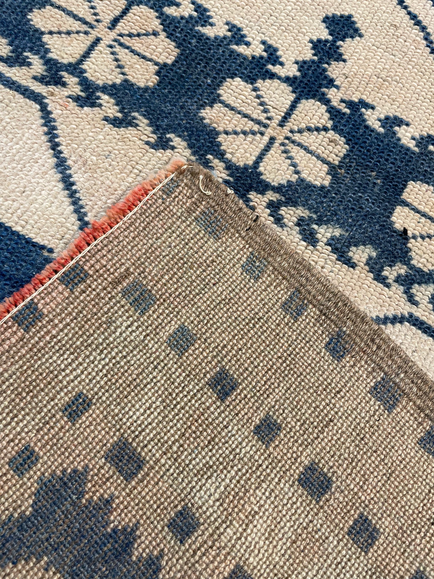 Hand-Knotted Wool Rug Turkish Oushak 2'7" x 3'10"