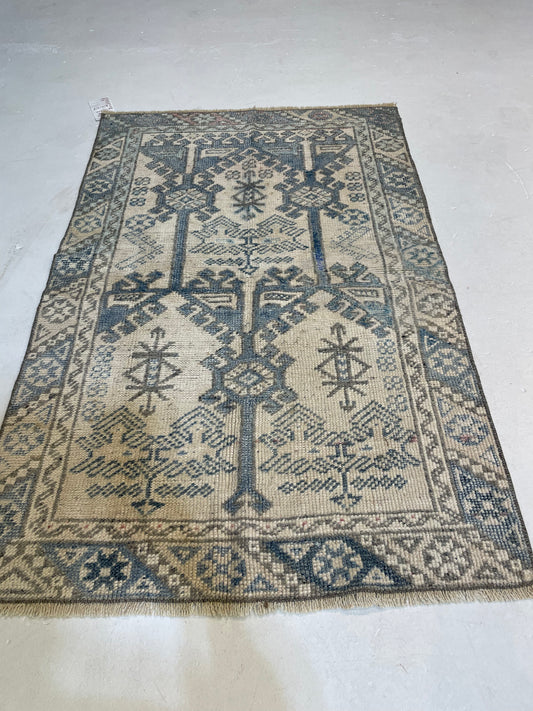 Hand-Knotted Wool Rug Turkish Oushak 2'4" x 3'9"