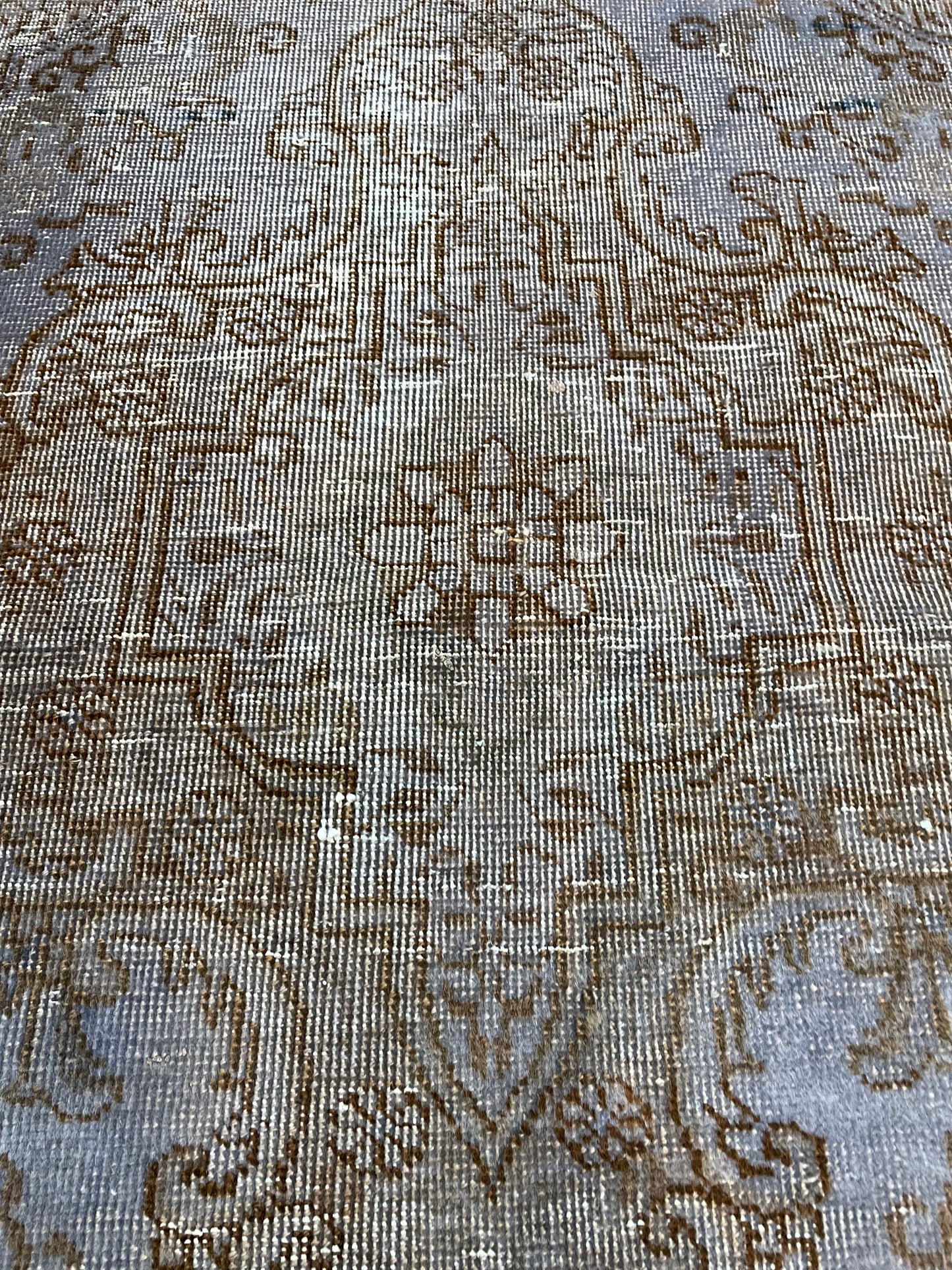 Hand-Knotted Wool Rug Turkish Oushak 2'8" x 4'3"