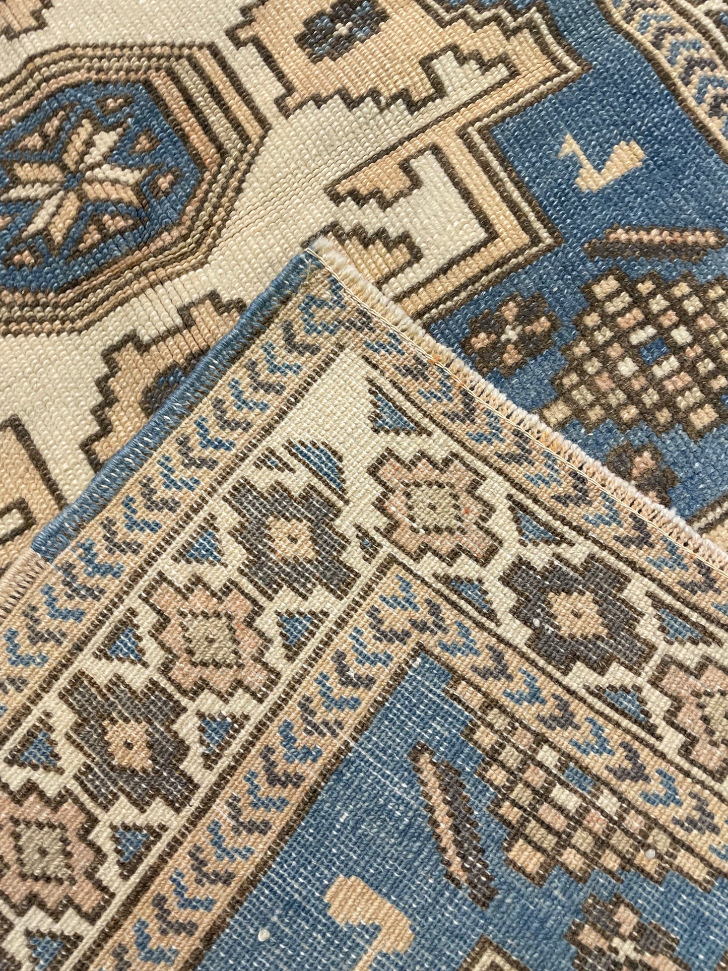 Hand-Knotted Wool Rug Turkish Oushak 2'5" x 4'4"