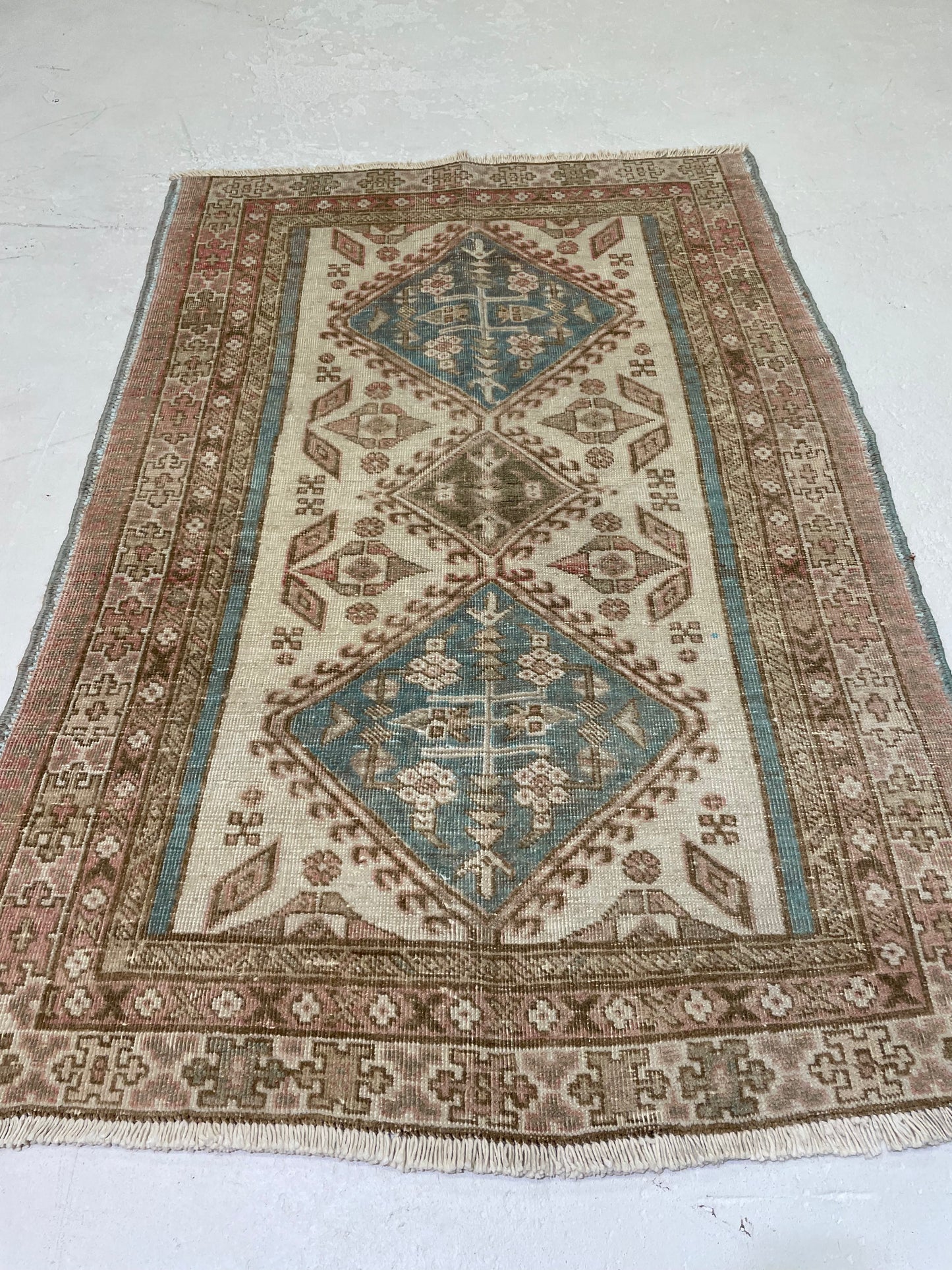 Hand-Knotted Wool Rug Turkish Oushak 3'4" x 4'8"