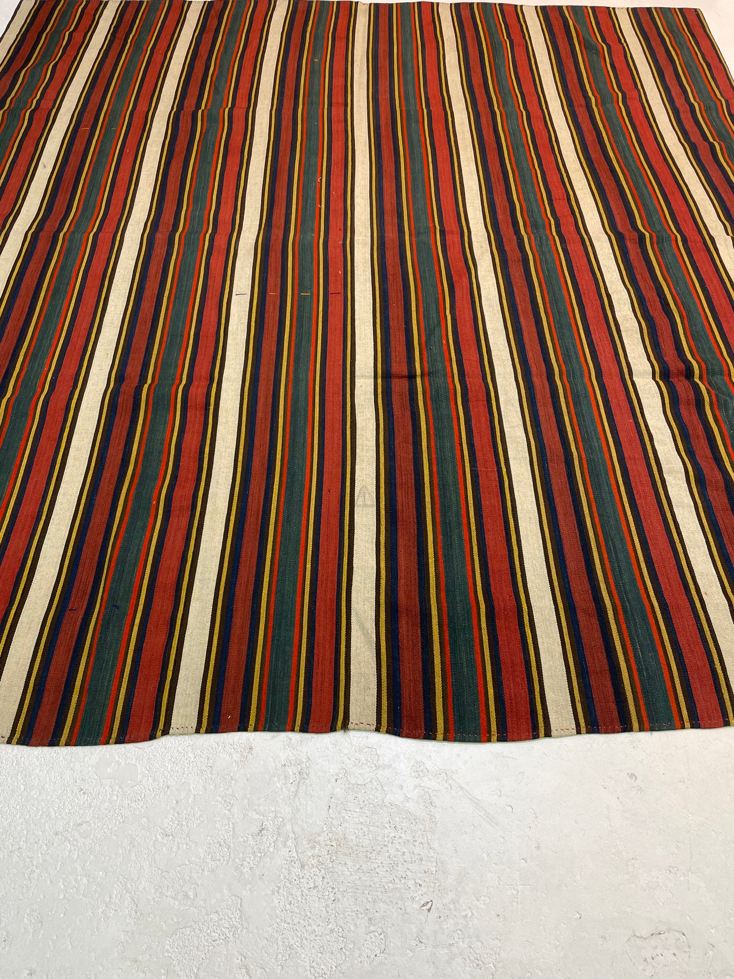 Hand-Knotted Wool Rug Turkish Oushak 7'5" x 7'9"