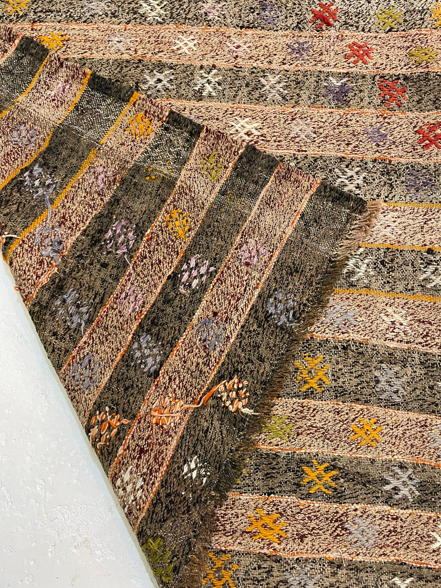 Hand-Knotted Wool Rug Turkish Oushak 6'7" x 9'5"