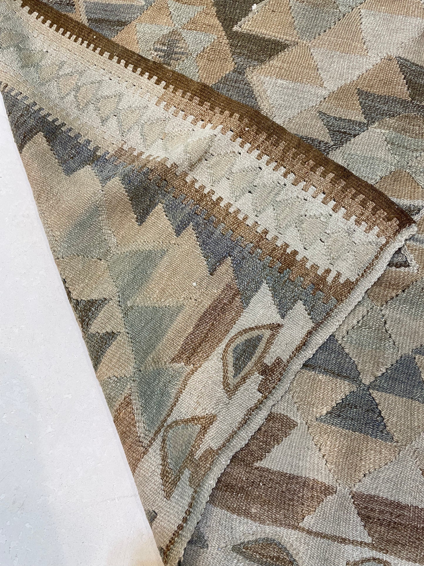 Hand-Knotted Wool Rug Turkish Oushak 5'3" x 9'5"