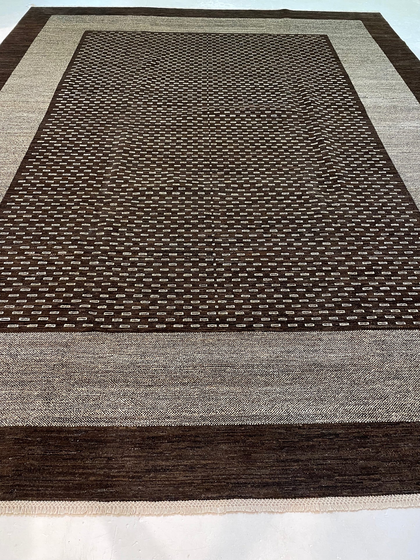 Hand-Knotted Wool Rug Turkish Oushak 9'4" x 11'9"