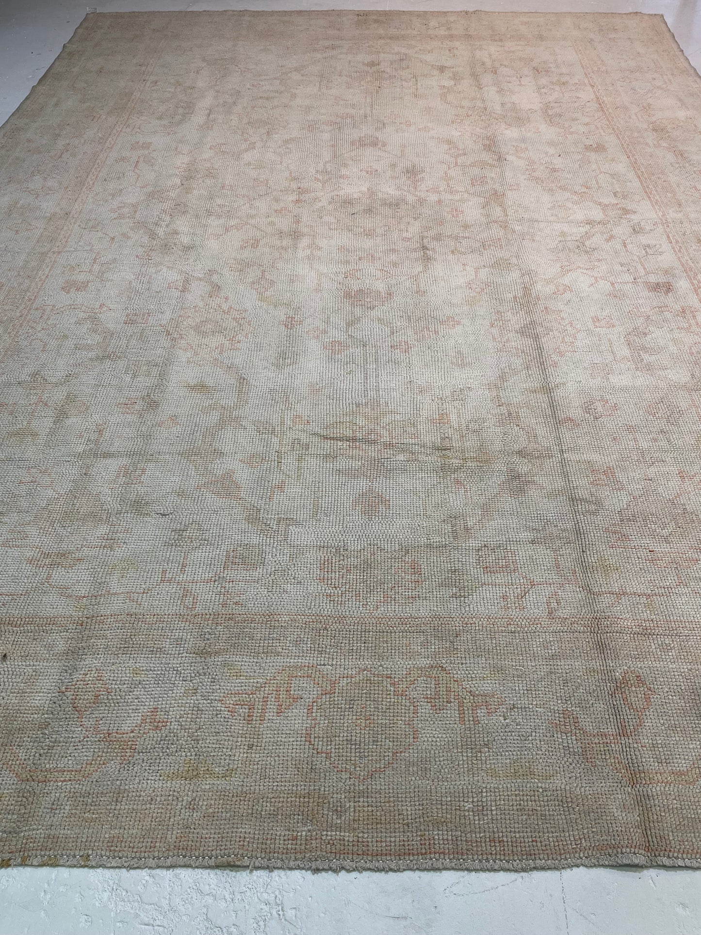 Hand-Knotted Wool Rug Turkish Oushak 9'5" x 12'7"
