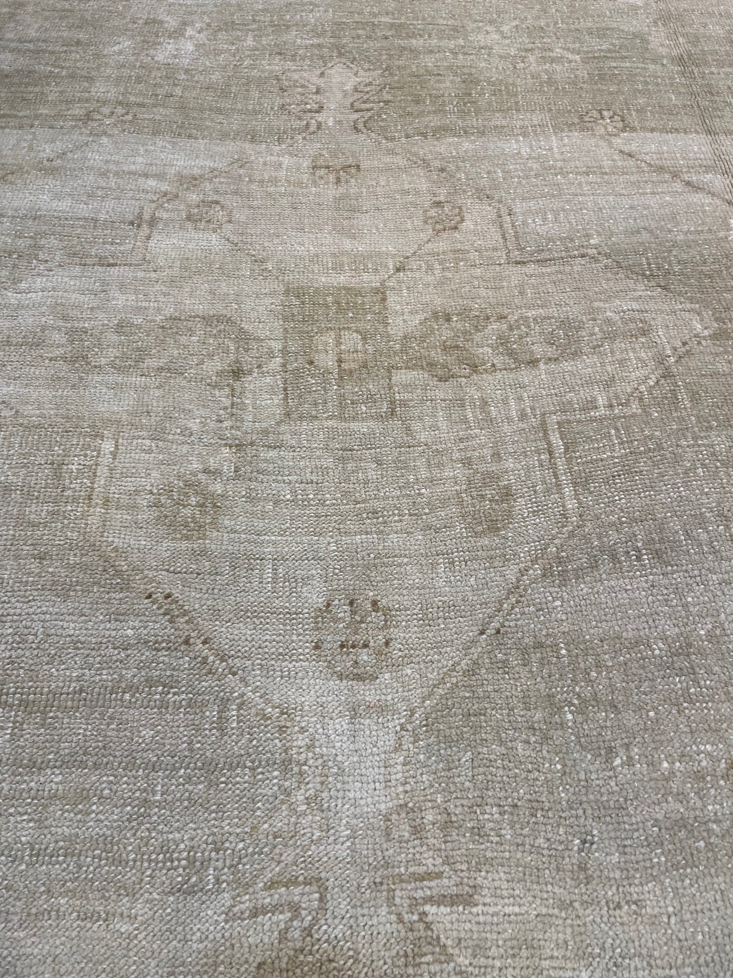 Hand-Knotted Wool Rug Turkish Oushak 9' x 11'9"