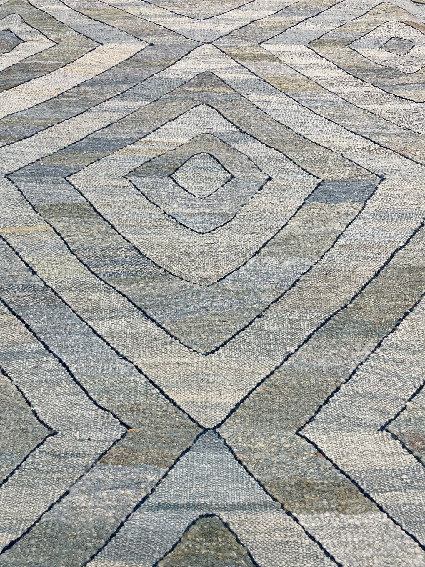 Hand-Knotted Wool Rug Turkish Oushak 9'1" x 11'2"