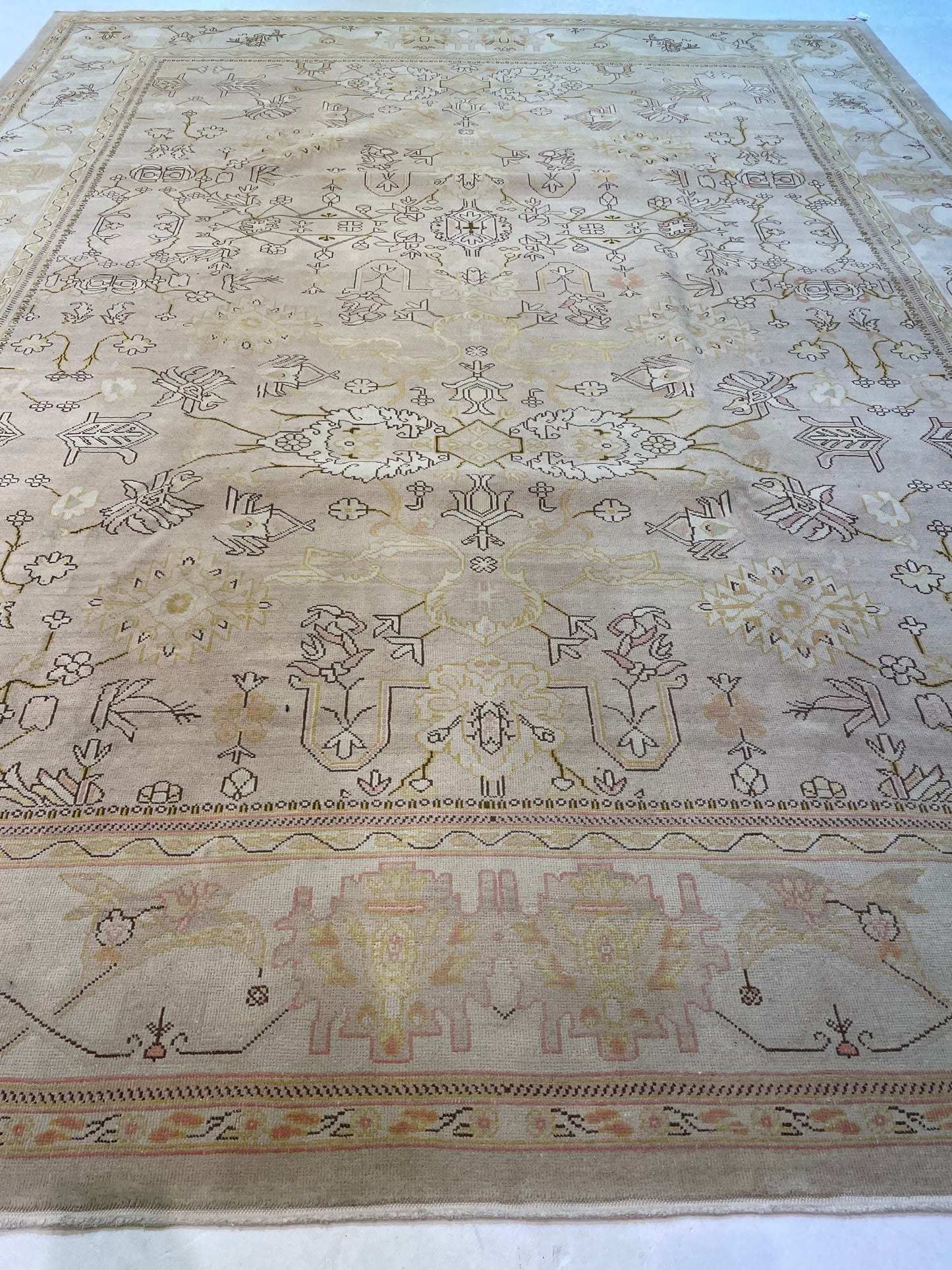Hand-Knotted Wool Rug Turkish Oushak 9' x 11'8"