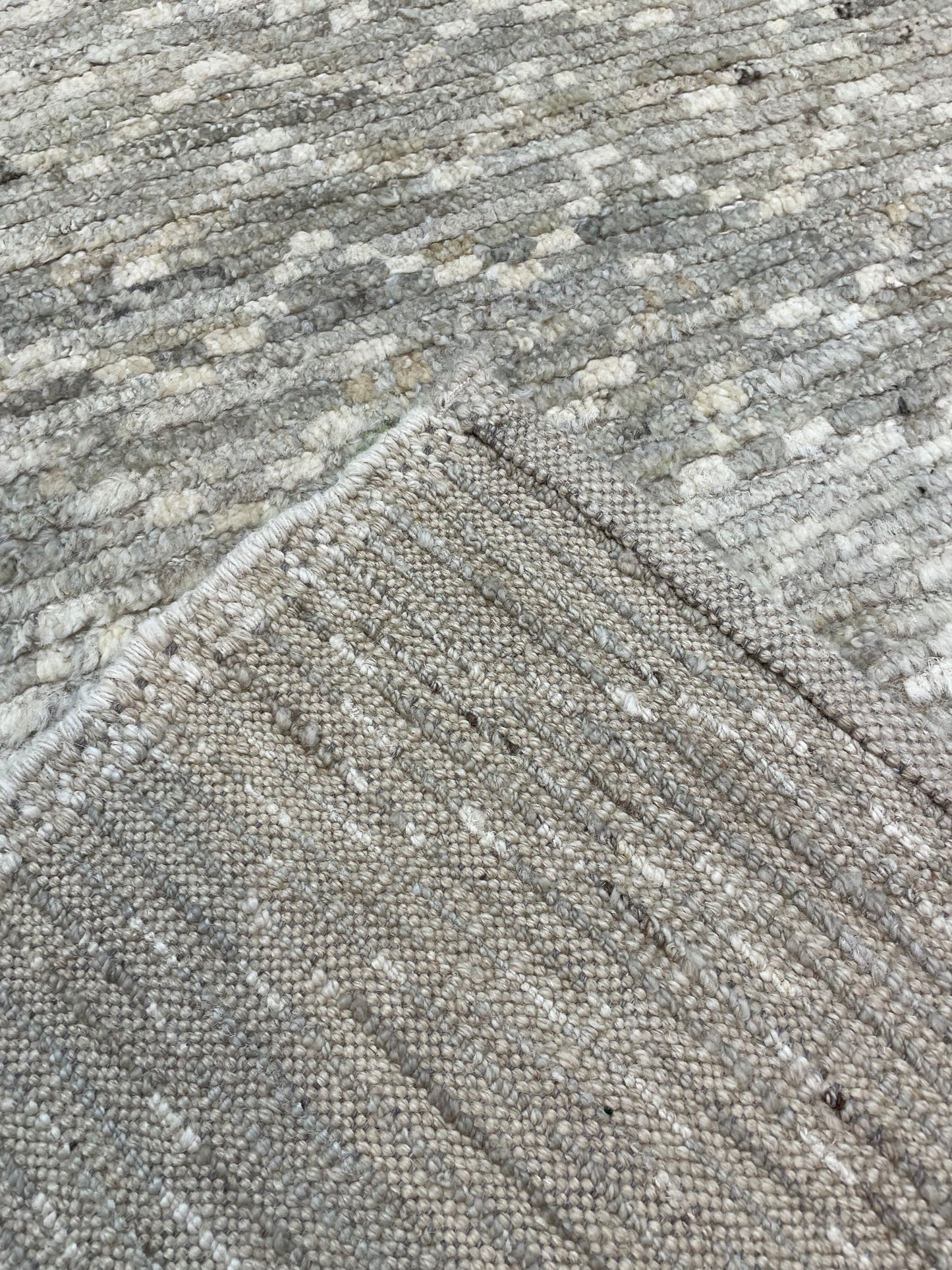 Hand-Knotted Wool Rug Turkish Oushak 8'2" x 9'5"