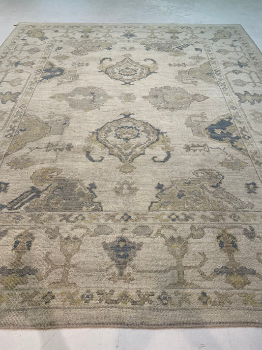 Hand-Knotted Wool Rug Turkish Oushak 8'8" x 10'1"
