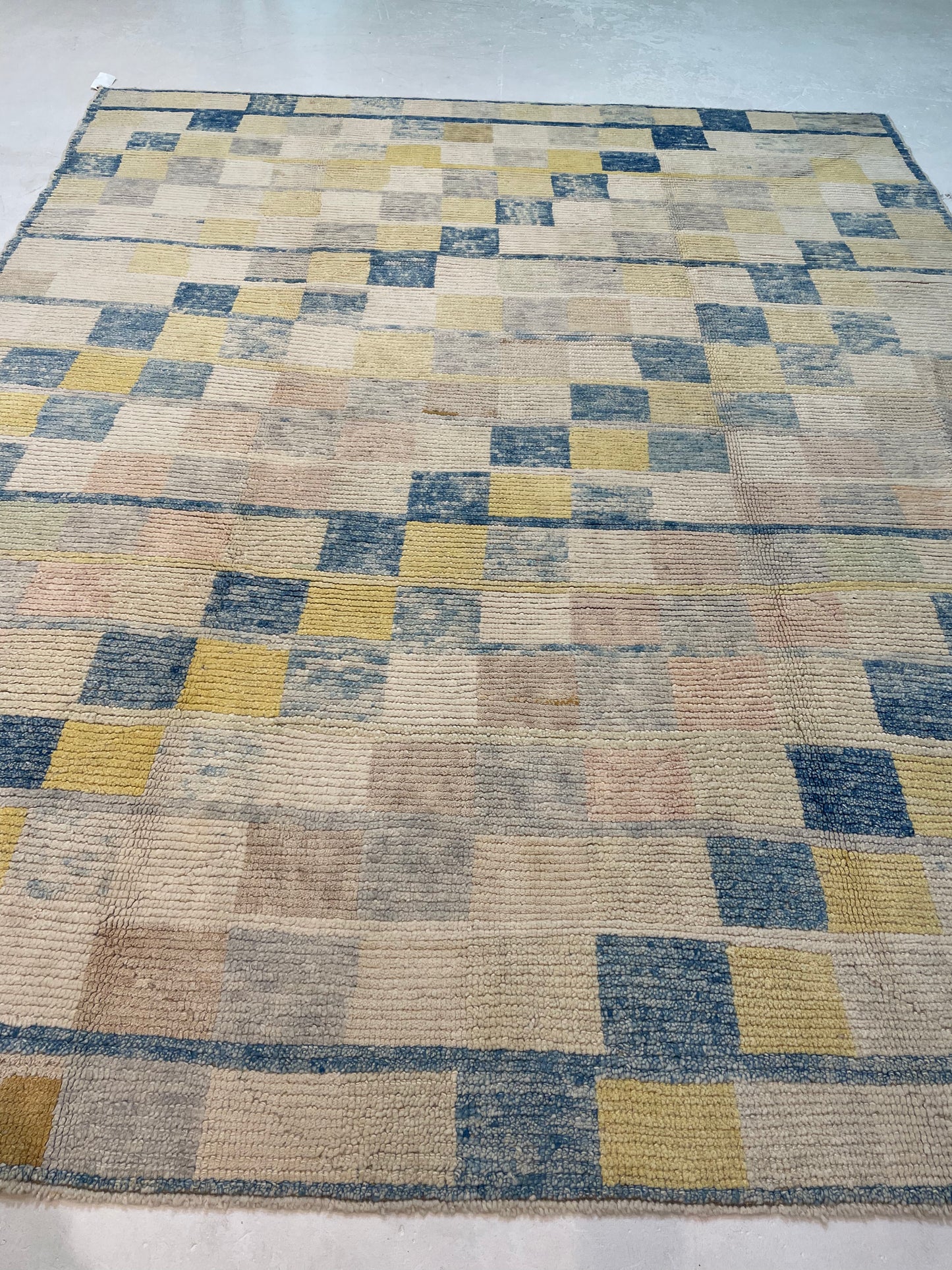 Hand-Knotted Wool Rug Turkish Oushak 8'4" x 10'5"