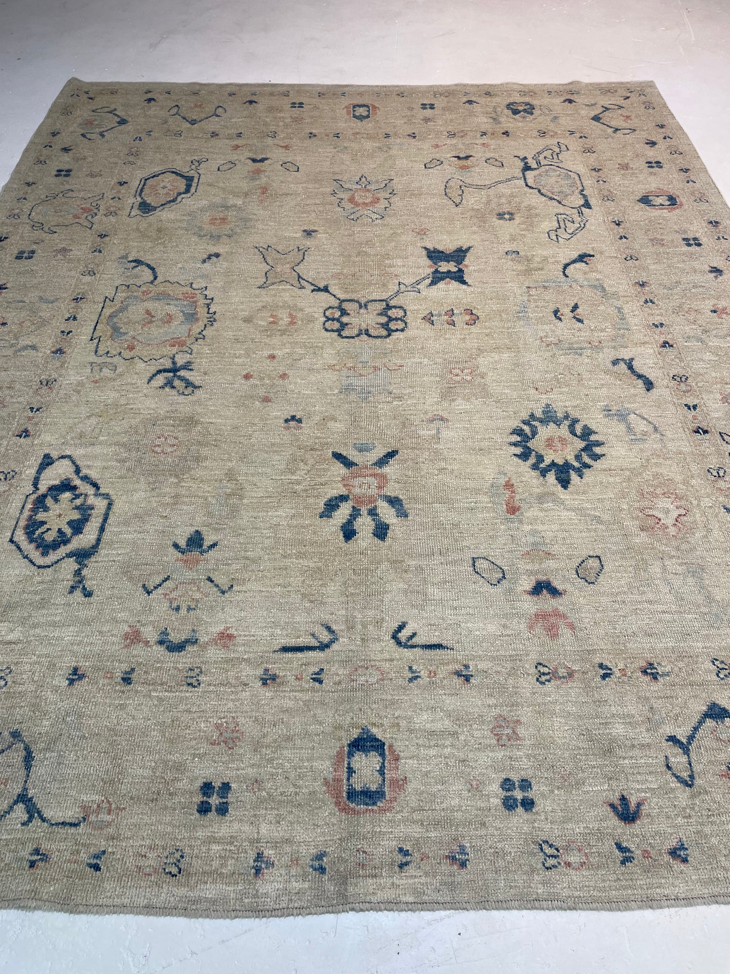 Hand-Knotted Wool Rug Turkish Oushak 7'11" x 9'6"